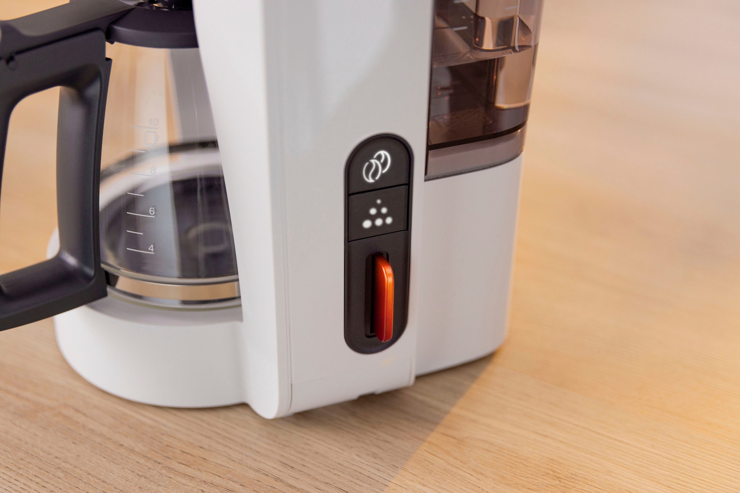BOSCH Filterkaffeemaschine »MyMoment TKA3M131«, 1,25 l Kaffeekanne, Papierfilter, 1x4, 60min Warmhaltefunktion, Aroma intense, Entkalkungsprogramm, 1200 W