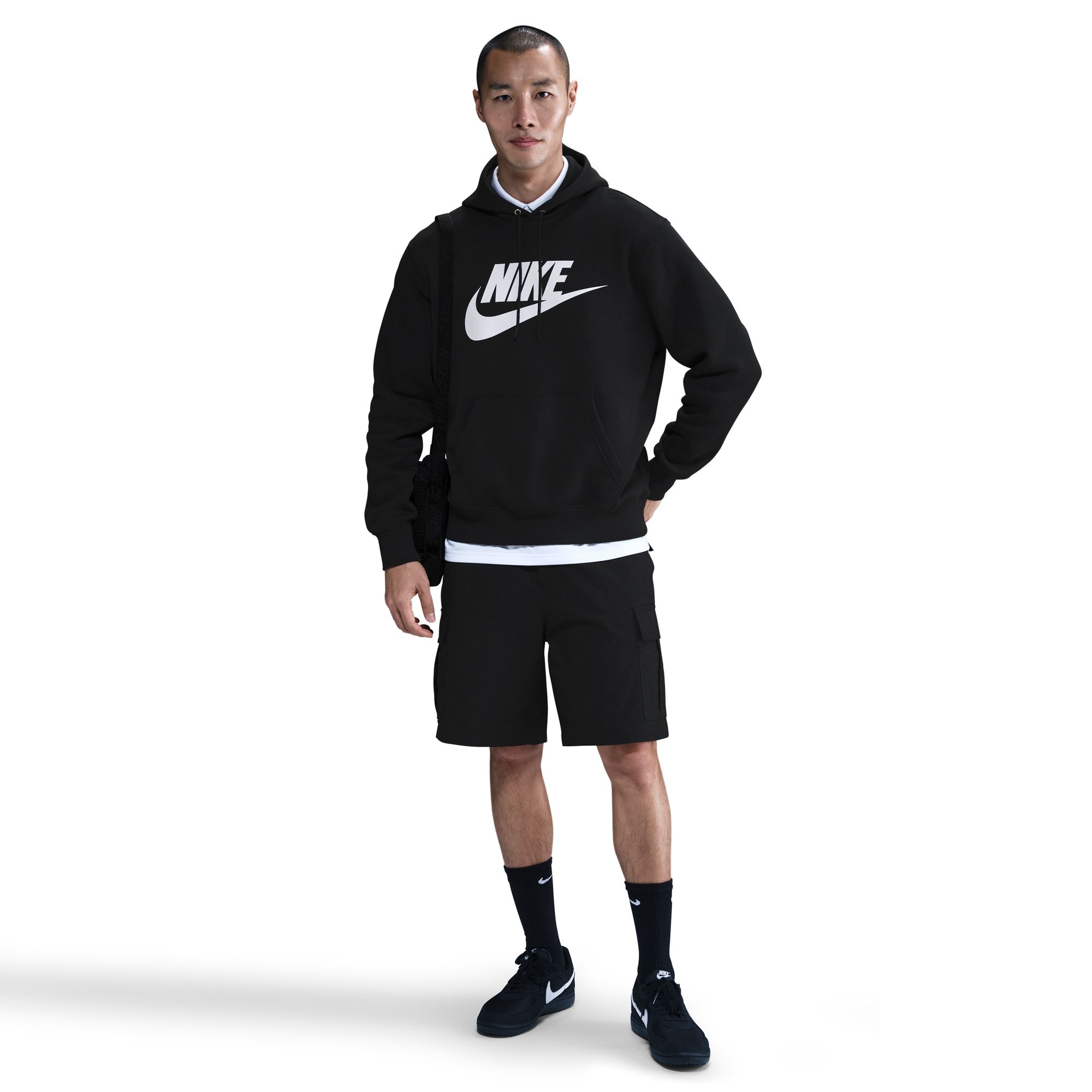 Nike Sportswear Kapuzensweatshirt »M NK CLUB BB PO GFX HOODIE«, Rundhalsausschnitt, Kurzarm-Design, sportliche Passform
