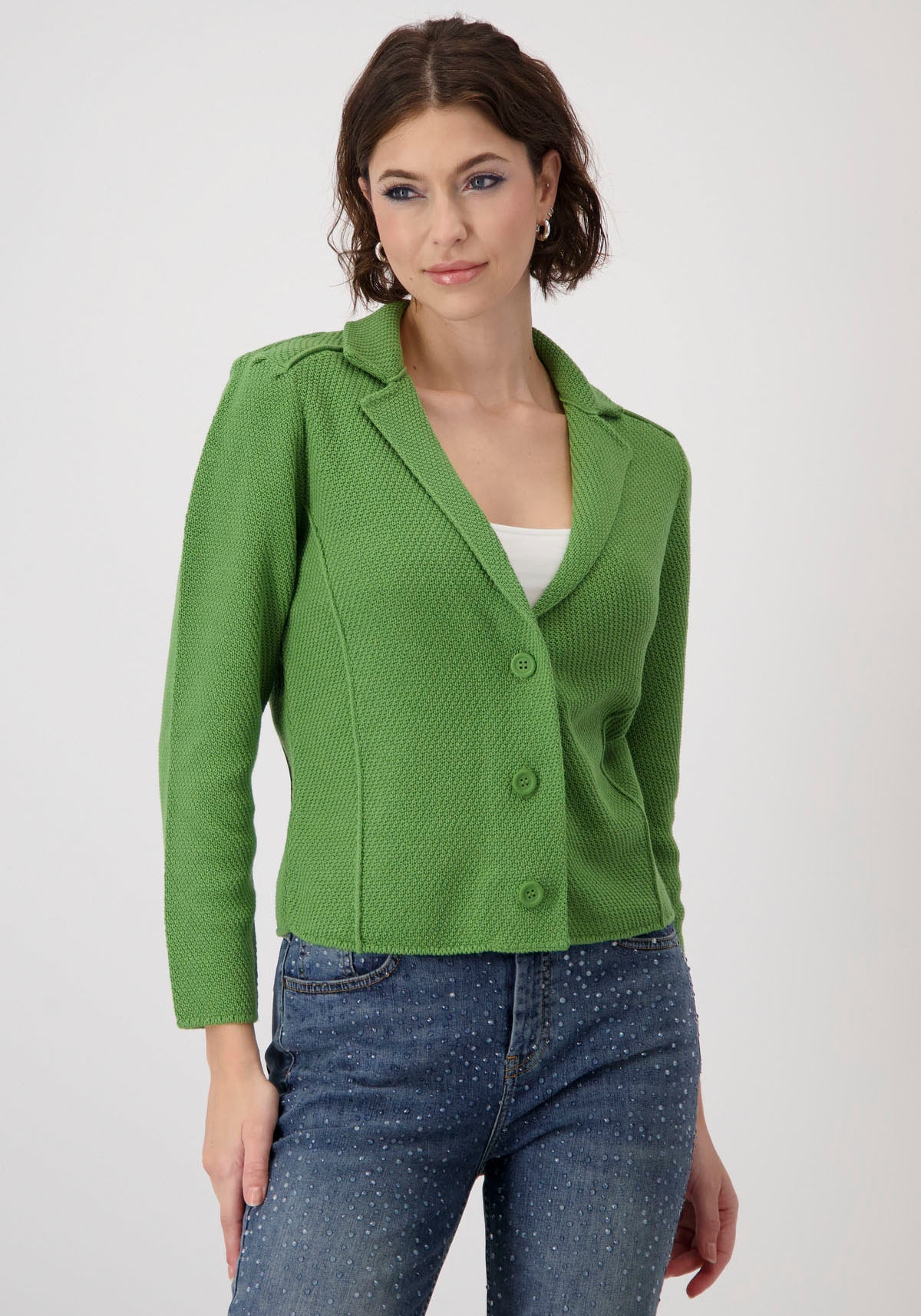 Monari Strickjacke "Jacke Basic Strickblazer", Leicht tailliert mit Ziernäh günstig online kaufen