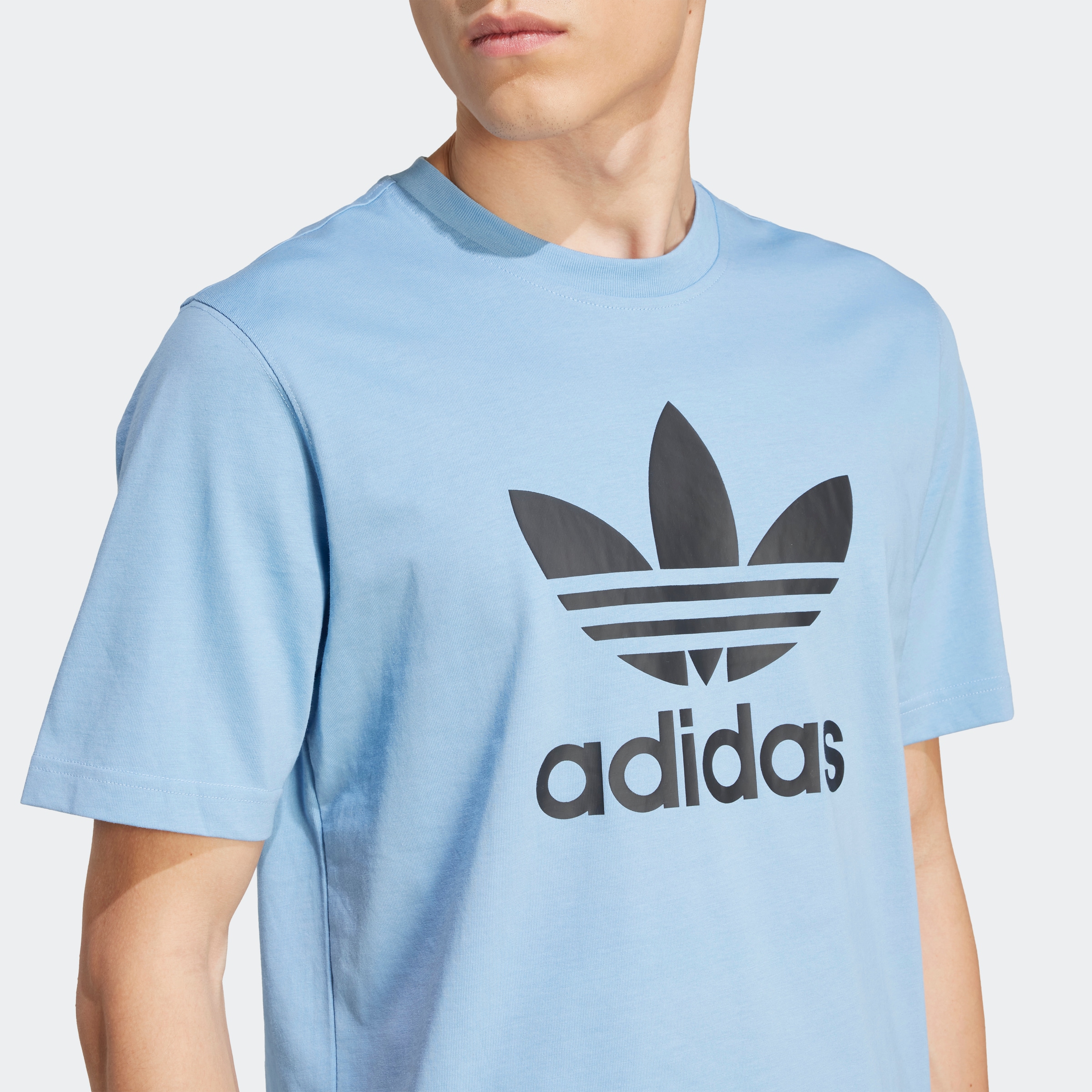 adidas Originals T-Shirt »TREFOIL T-SHIRT«, Basic Shirt mit großem Trefoil Logoprint