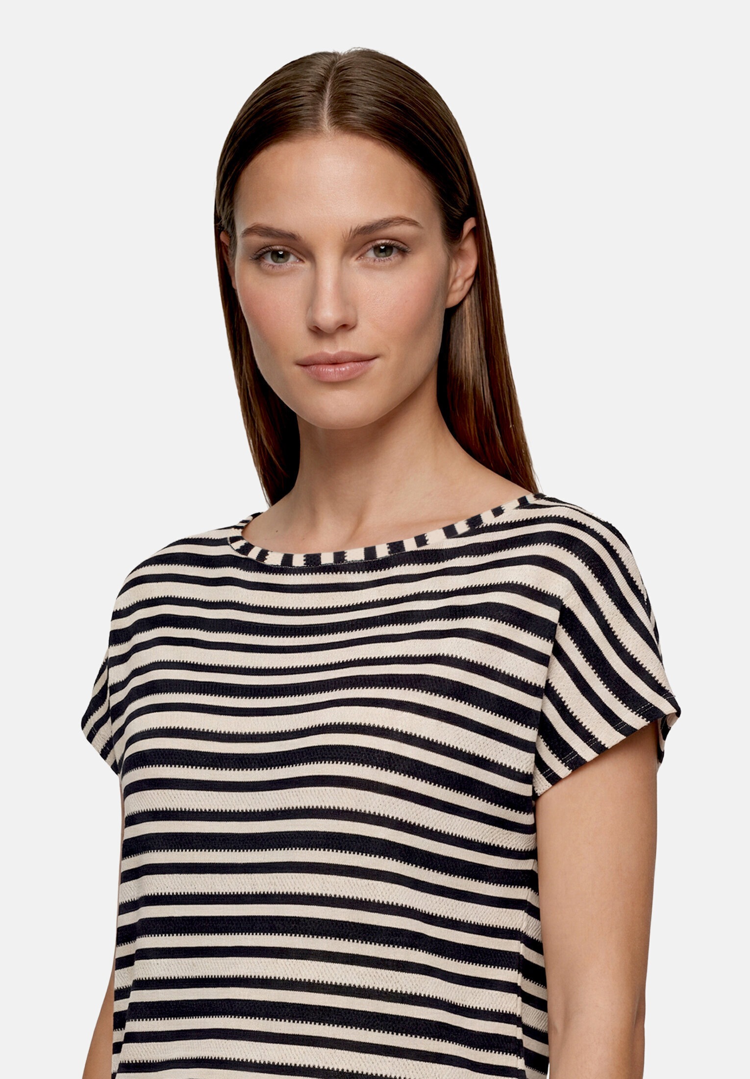 Betty Barclay Kurzarmshirt »Damen mit U-Boot-Ausschnitt« 1