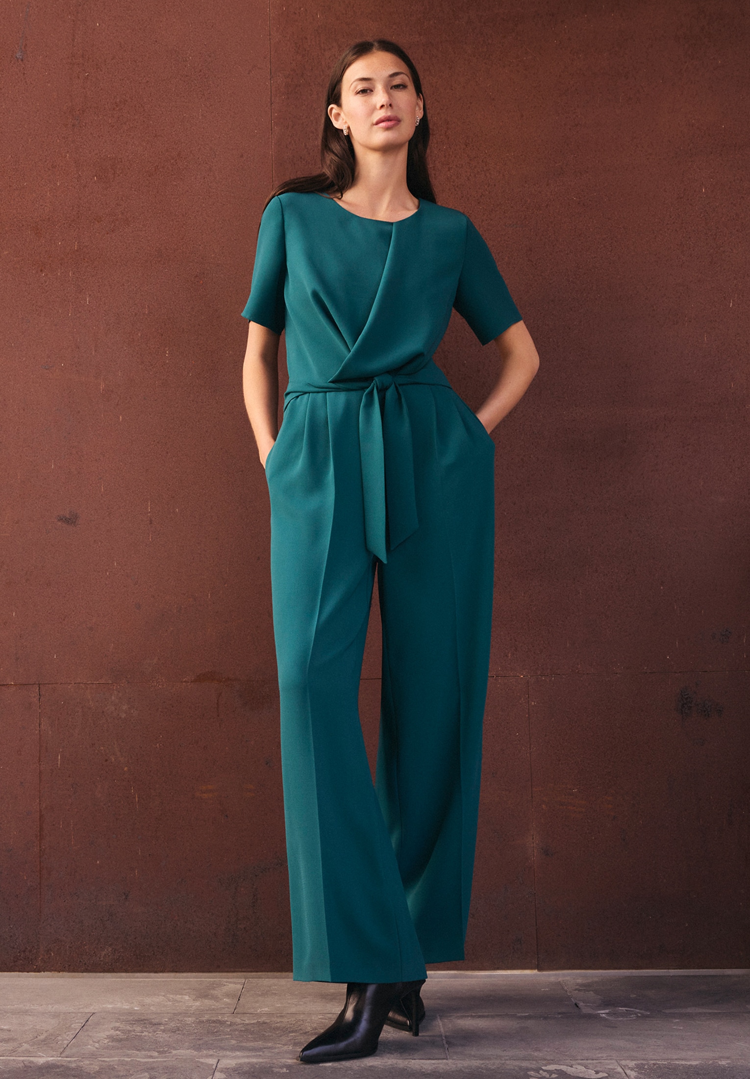 Betty&Co Overall »Betty & Co Jumpsuit mit Bindegürtel«, (1 tlg.)