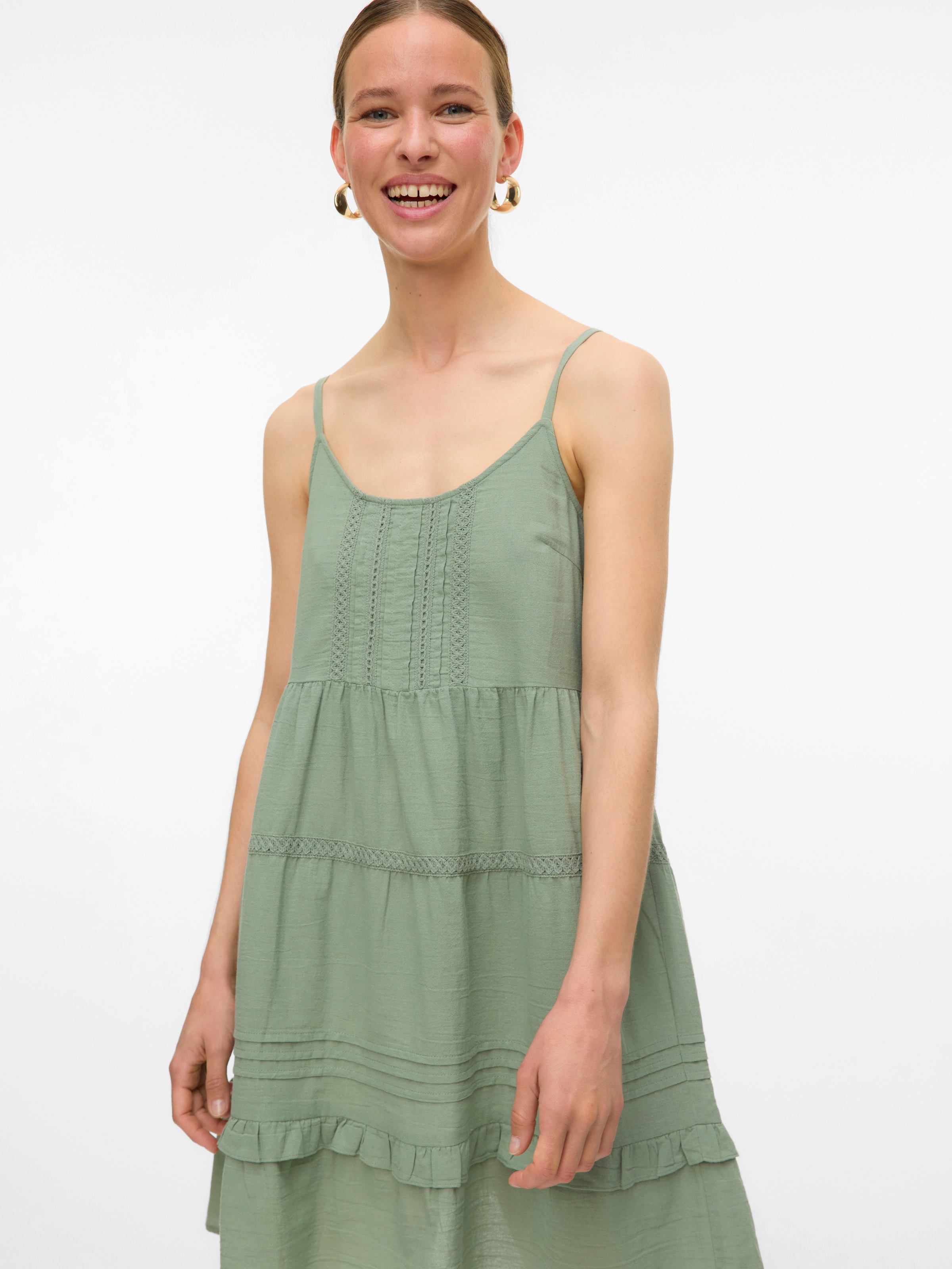 Vero Moda Trägerkleid "VMPRETTY SHORT SINGLET DRESS WVN GA NOOS" günstig online kaufen