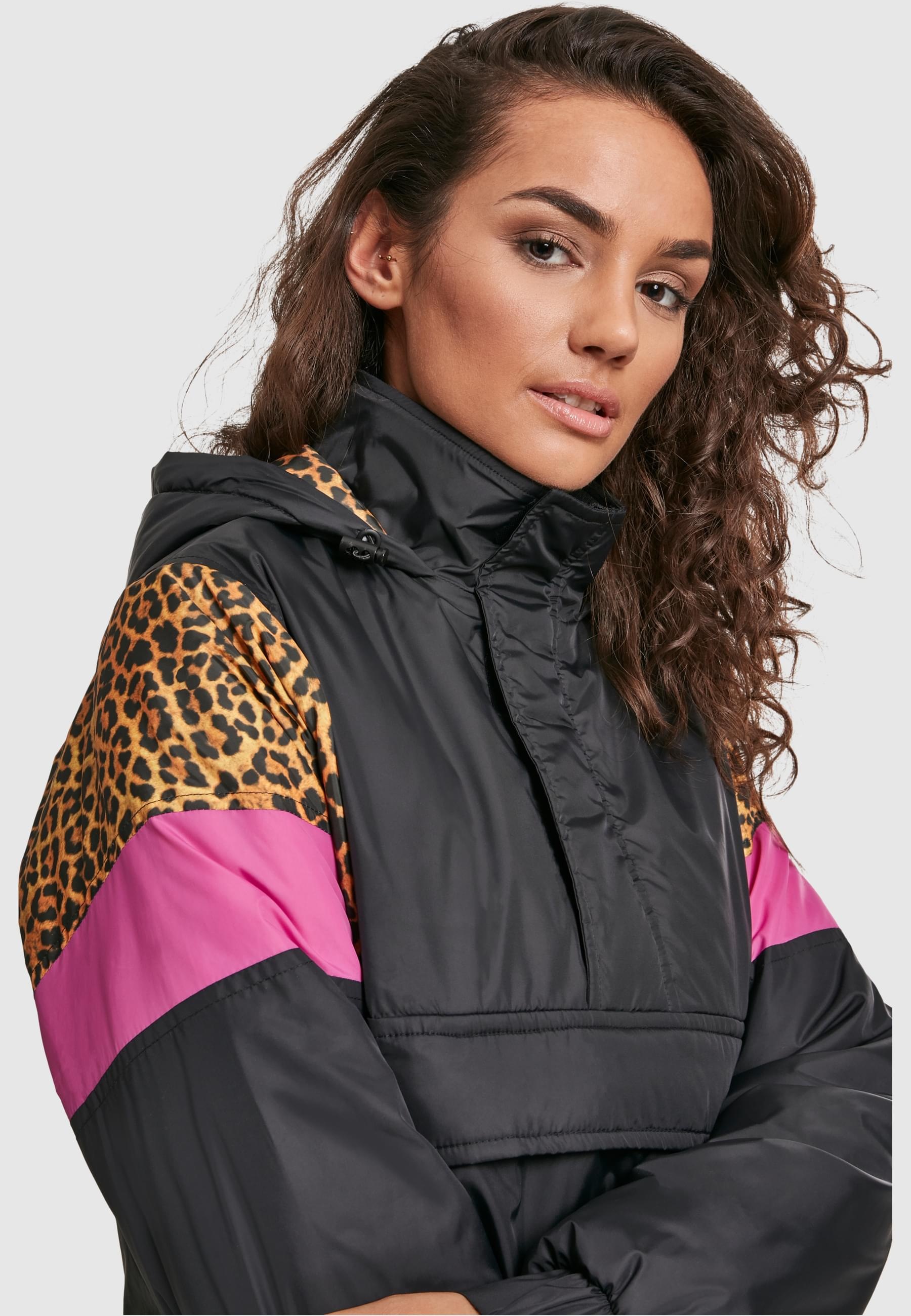 URBAN CLASSICS Allwetterjacke »Urban Classics Damen Ladies AOP Mixed Pull Over Jacket«, (1 St.), mit Kapuze