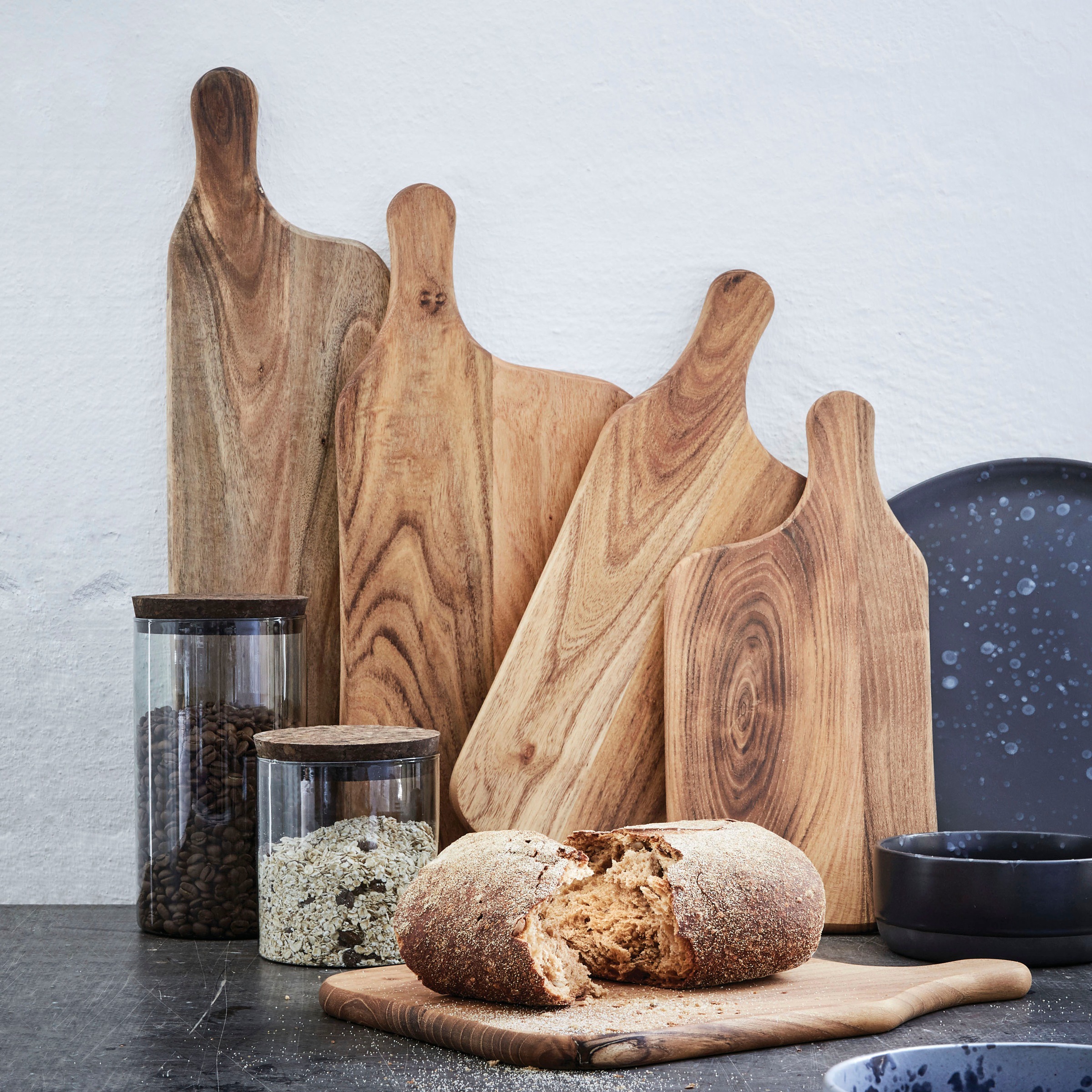 Thumbnail - aida RAW Schneidebrett "RAW Teak" organisch, jedes Stück ein Unikat