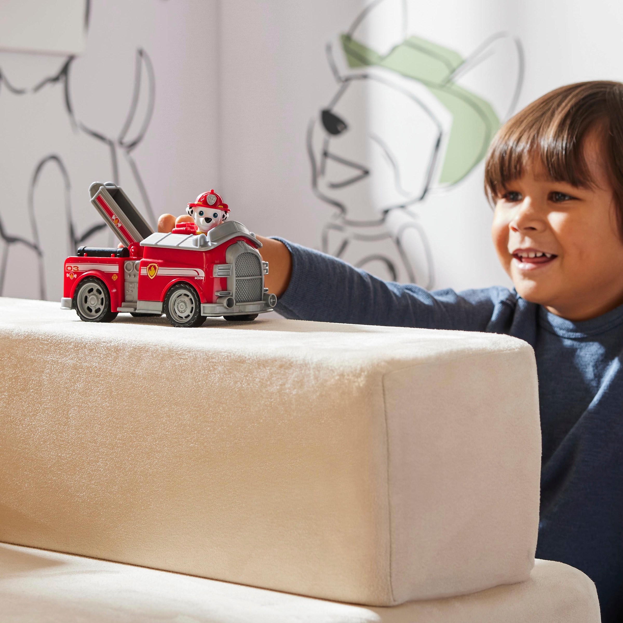Spin Master Spielzeug-Auto »Paw Patrol - Sust. Basic Vehicle Marshall«, zum Teil aus recycelten Material