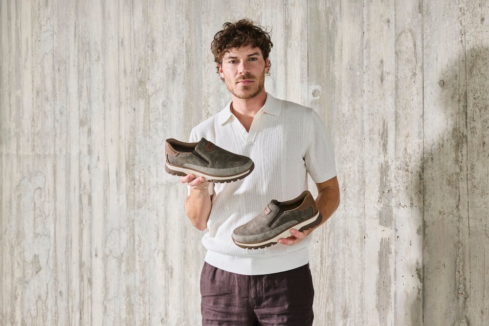 Rieker Slip-On Sneaker Slipper, Halbschuh, Freizeitsneaker mit Kontrastbesa günstig online kaufen