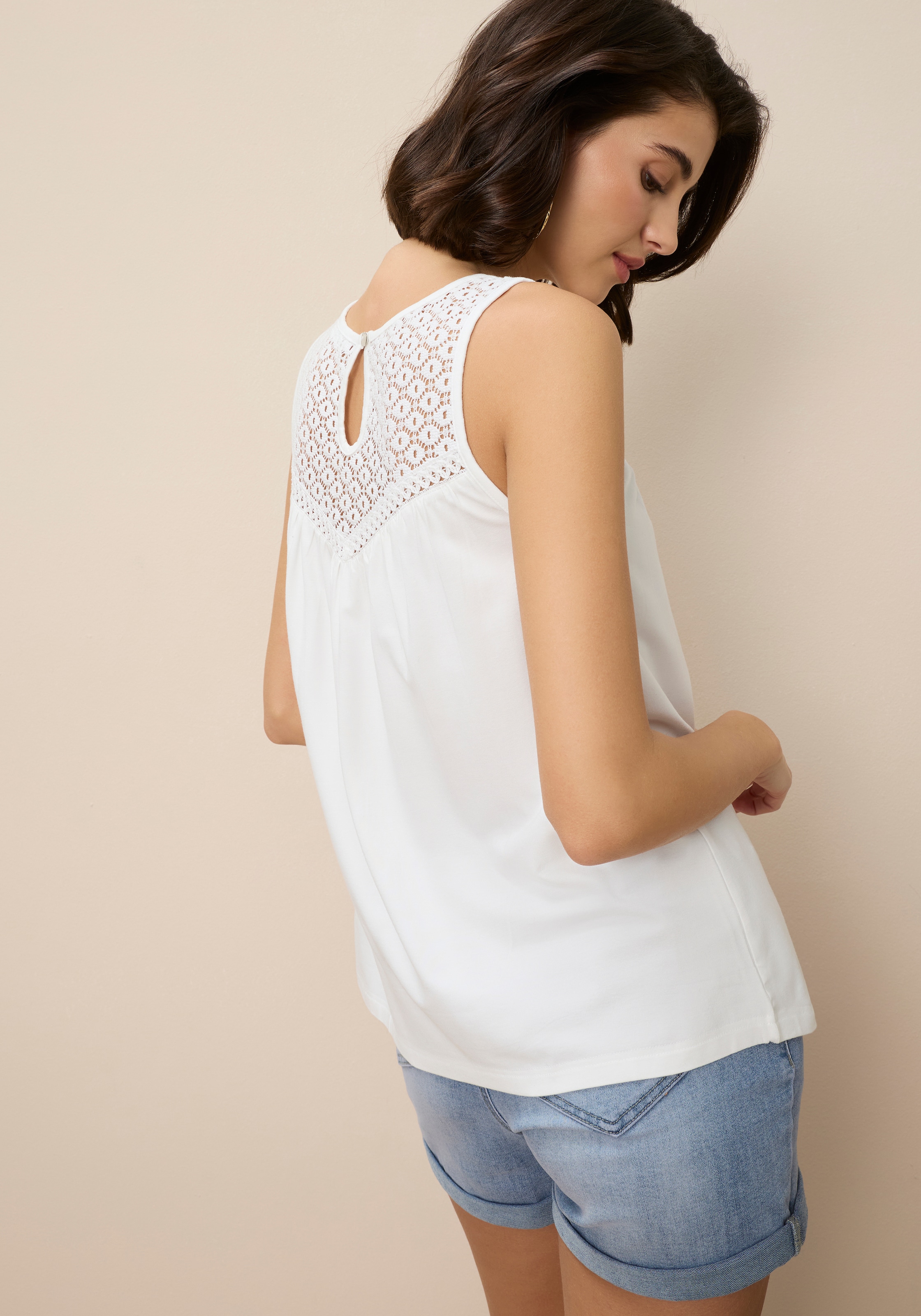 Tamaris Spitzentop mit ausgestellter Passform