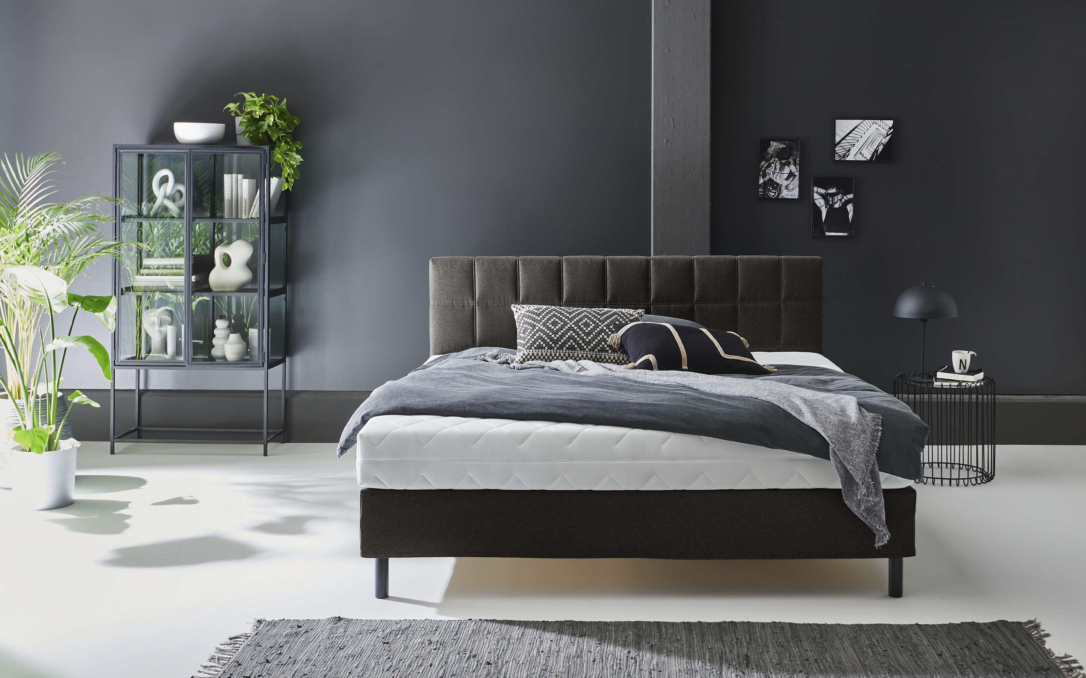 ATLANTIC home collection Boxbett "Nikola" Massivholzfüßen, mit / ohne Matratze, in H2 und H3 erhältlich