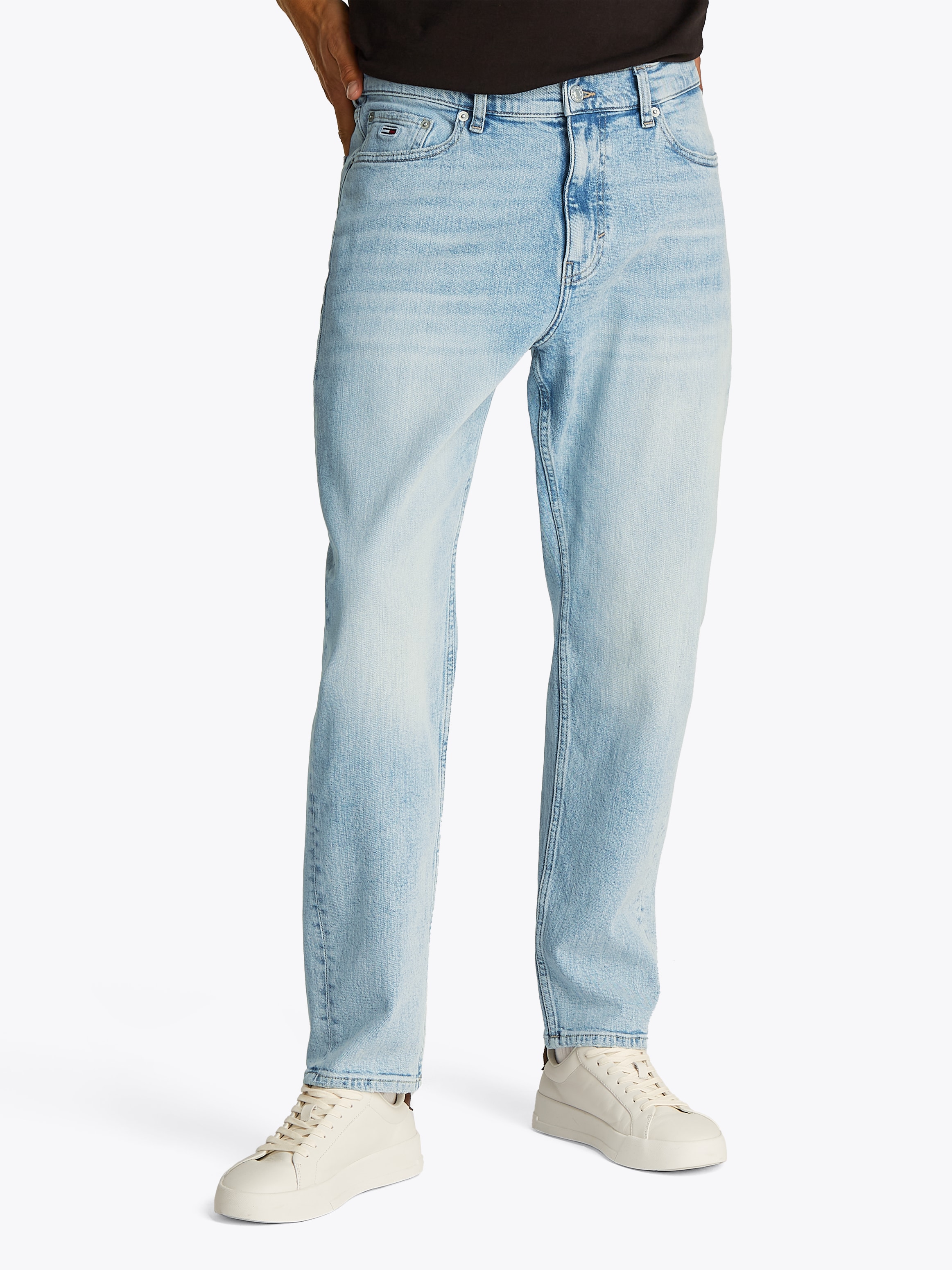 Tommy Jeans "Isaac Relaxed Tapered" Relaxed‑Fit‑Jeans mit konisch zulaufend günstig online kaufen