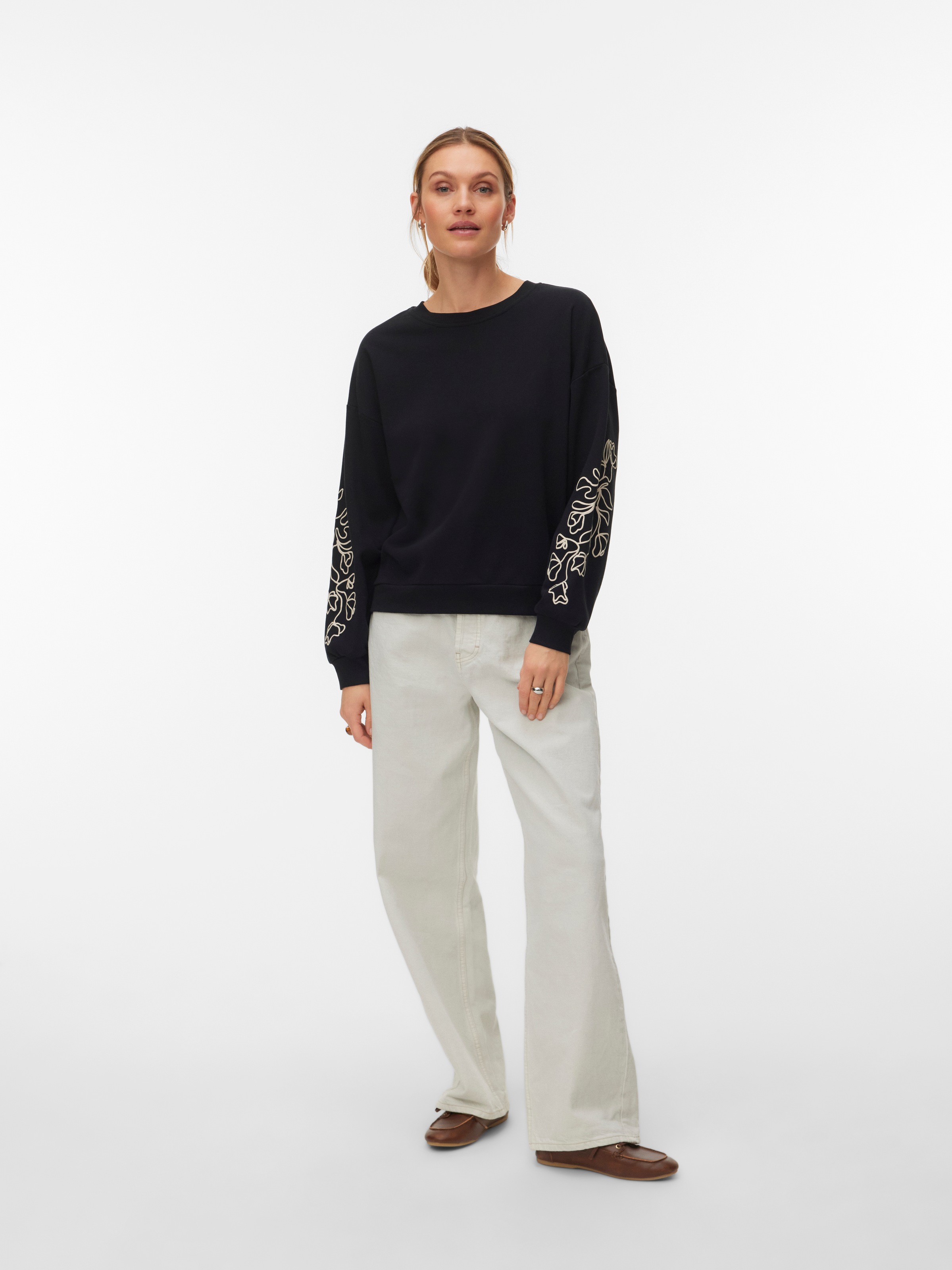 Vero Moda Sweatshirt »VMLADA L/S O-NECK SWEATSHIRT JRS BTQ«, Baumwollmischung, regular fit
