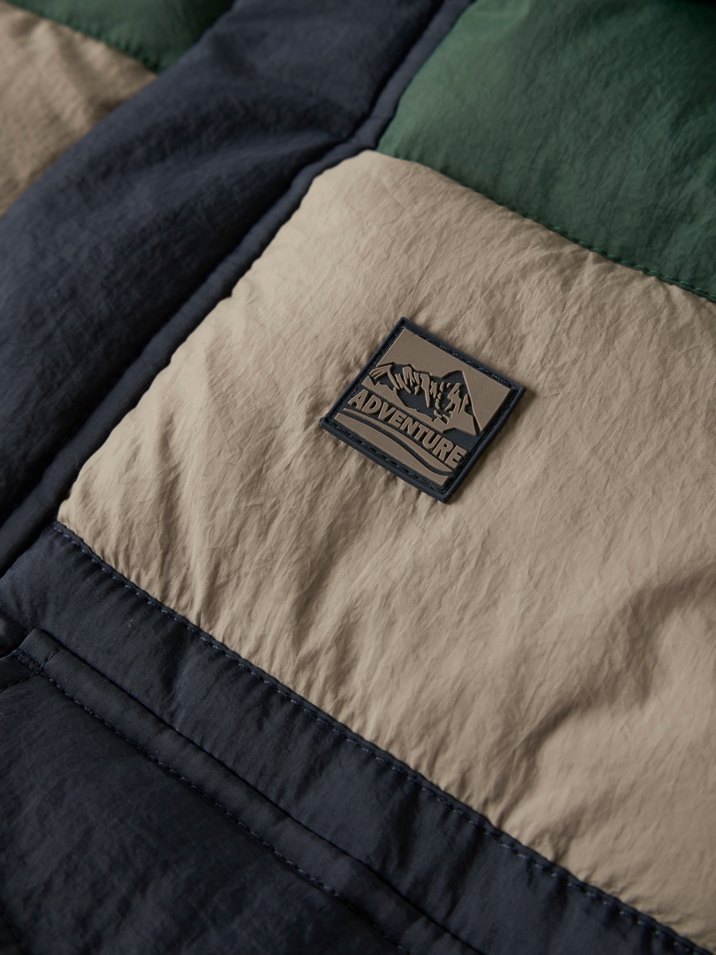 Name It Steppjacke »NMMMELBOURNE PUFFER JACKET BLOCK« mit Kapuze