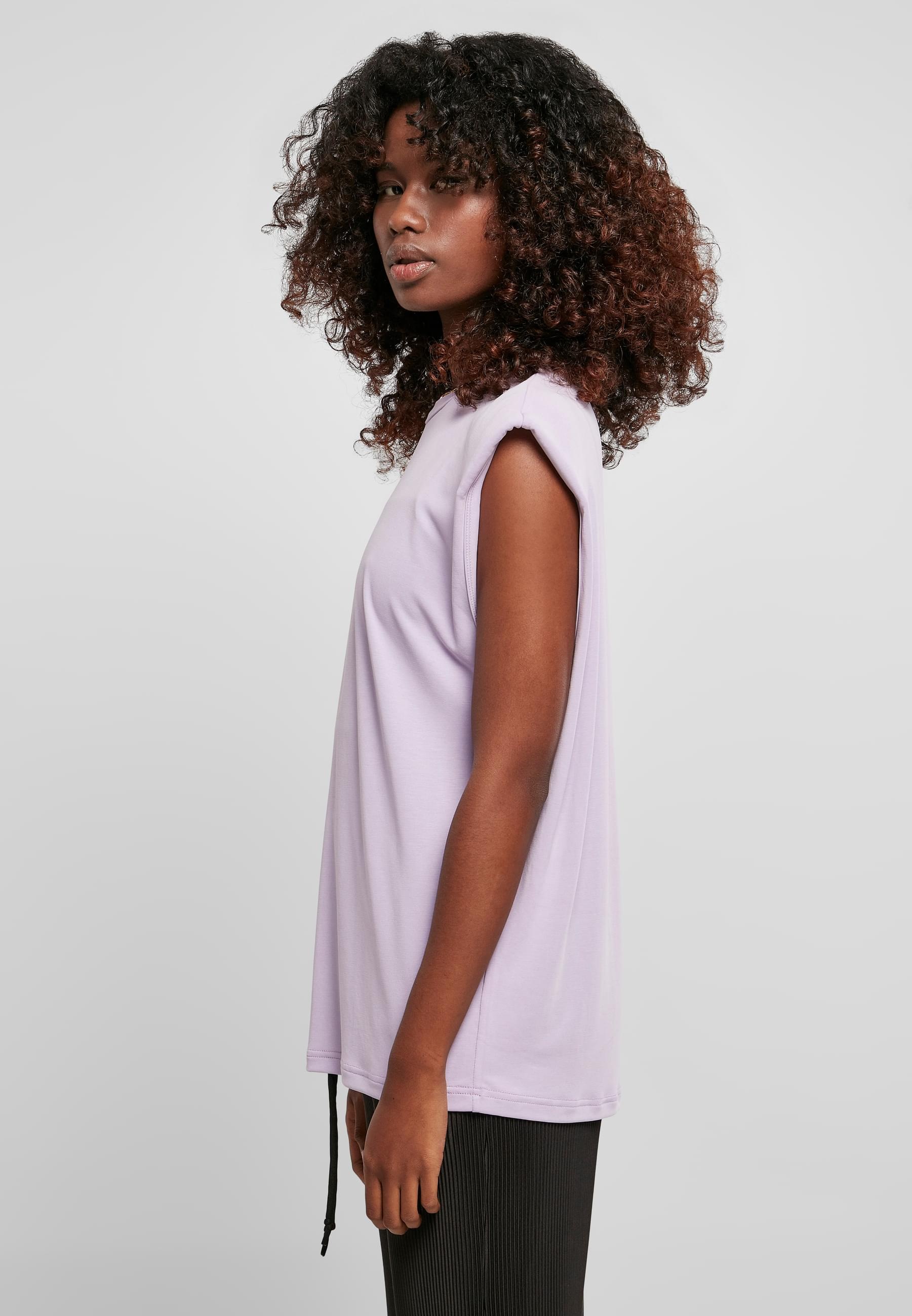 URBAN CLASSICS Muskelshirt »Urban Classics Damen Ladies Modal Padded Shoulder Tank«, (1 tlg.)