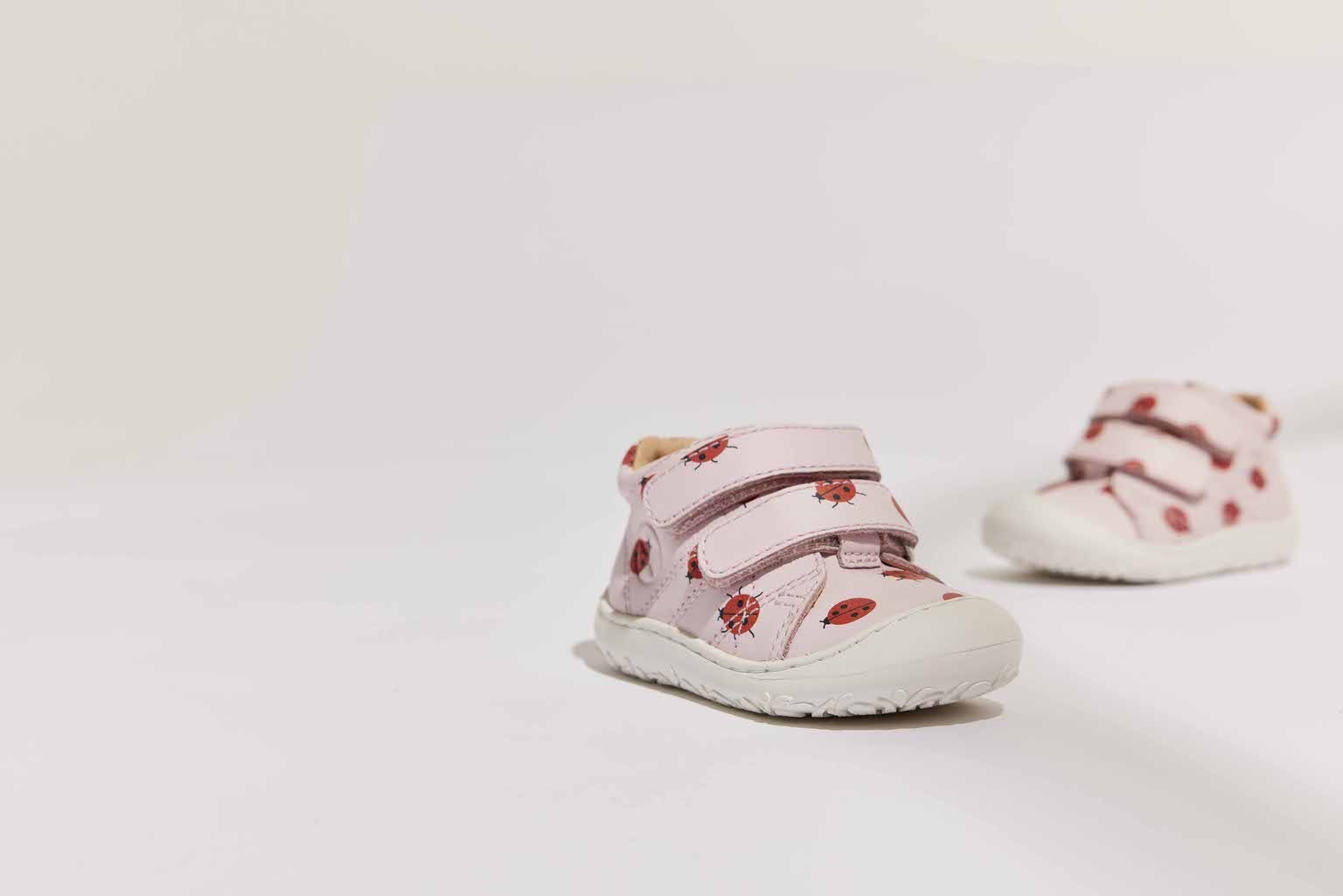 Thumbnail - Bisgaard Lauflernschuh "barefoot hale v Weite: normal", Barfußschuh mit Wechselfußbett, Größenschablone zum Download
