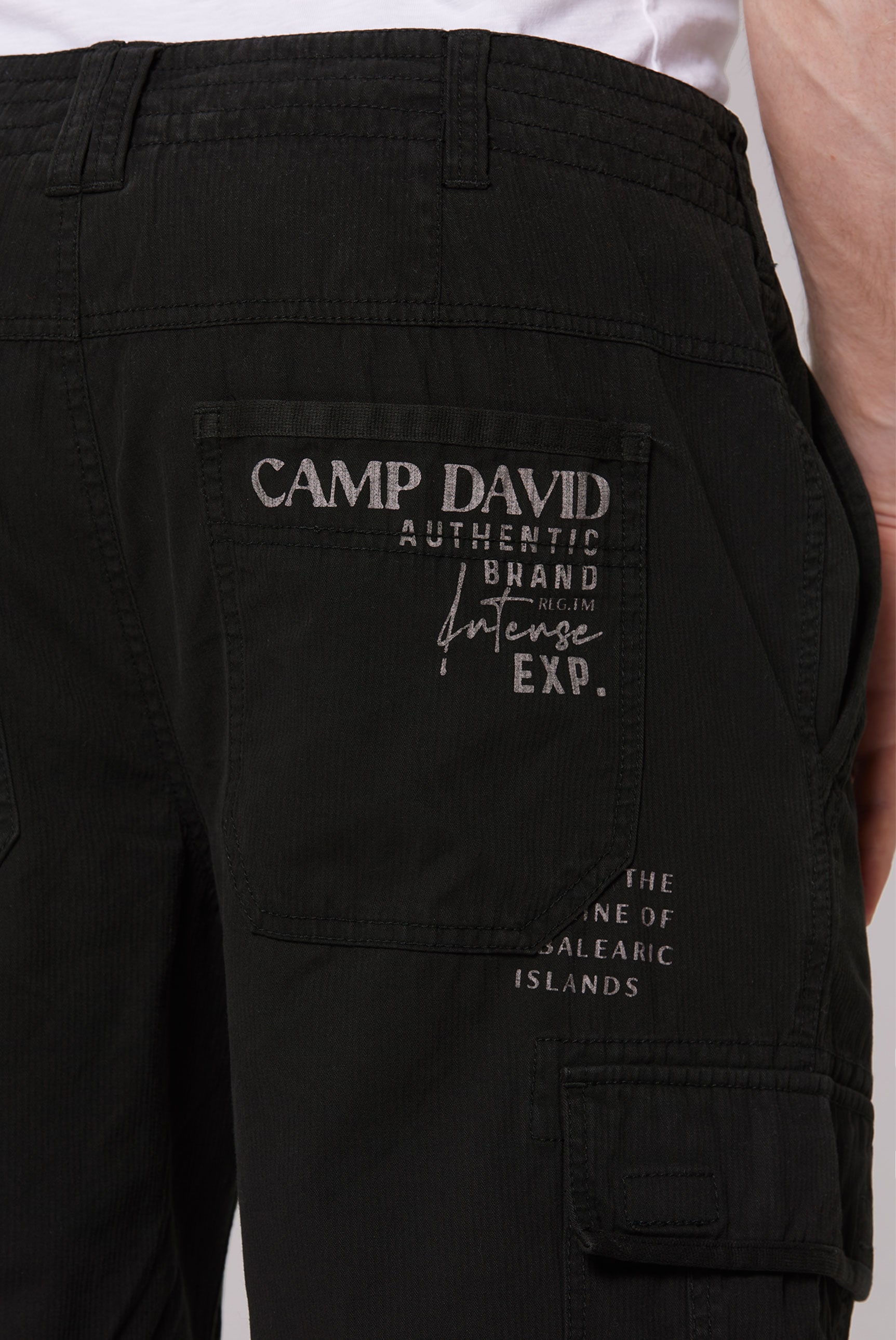 CAMP DAVID Skaterbermudas, mit Webstreifen und Prints