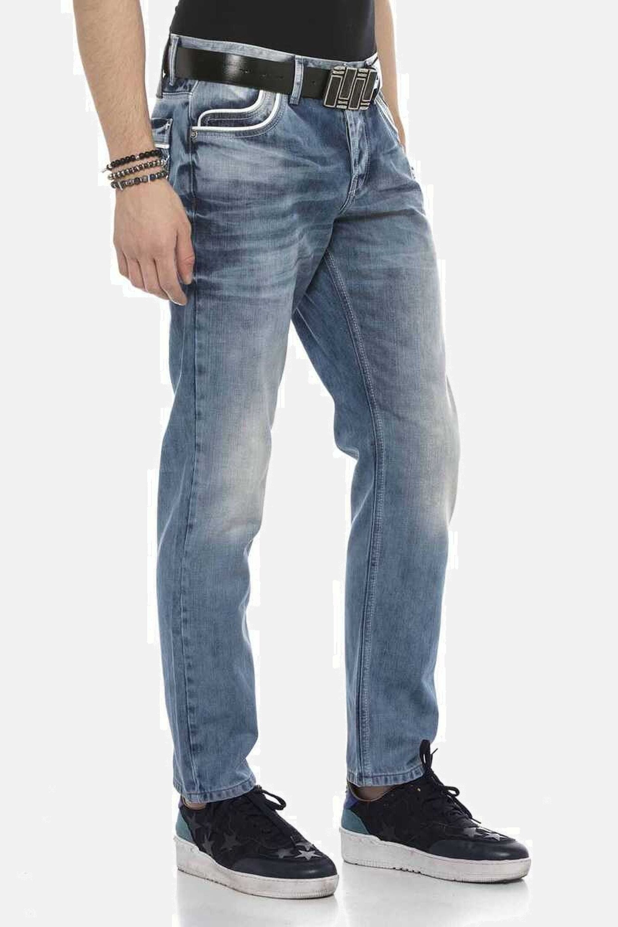 Cipo & Baxx Regular-fit-Jeans »DENIM«, bequeme Jeans im Regular Fit-Schnitt, CD594
