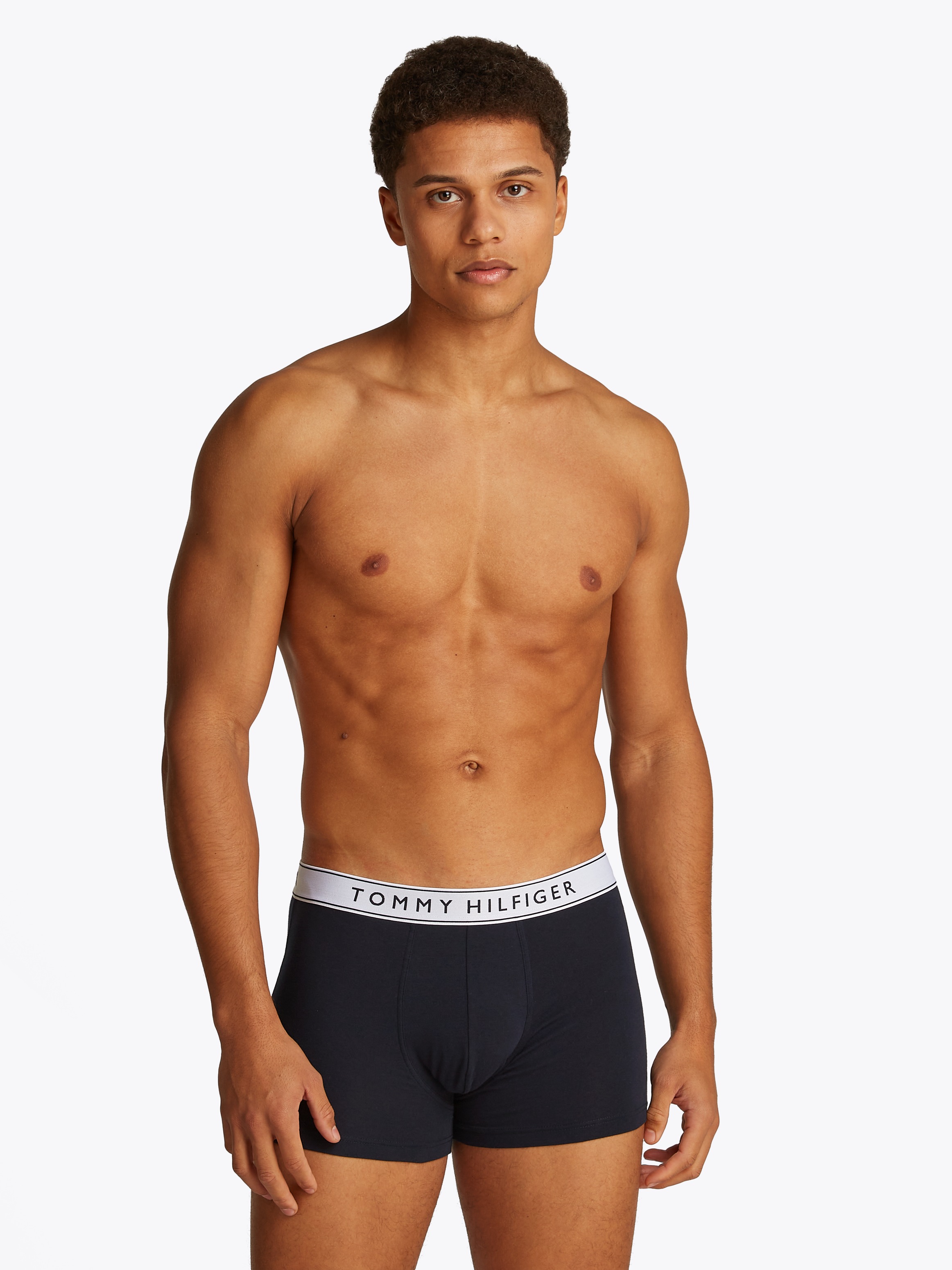 Tommy Hilfiger 3-er Set Trunks Schwarz mit verschiedenfarbigem Webbund günstig online kaufen
