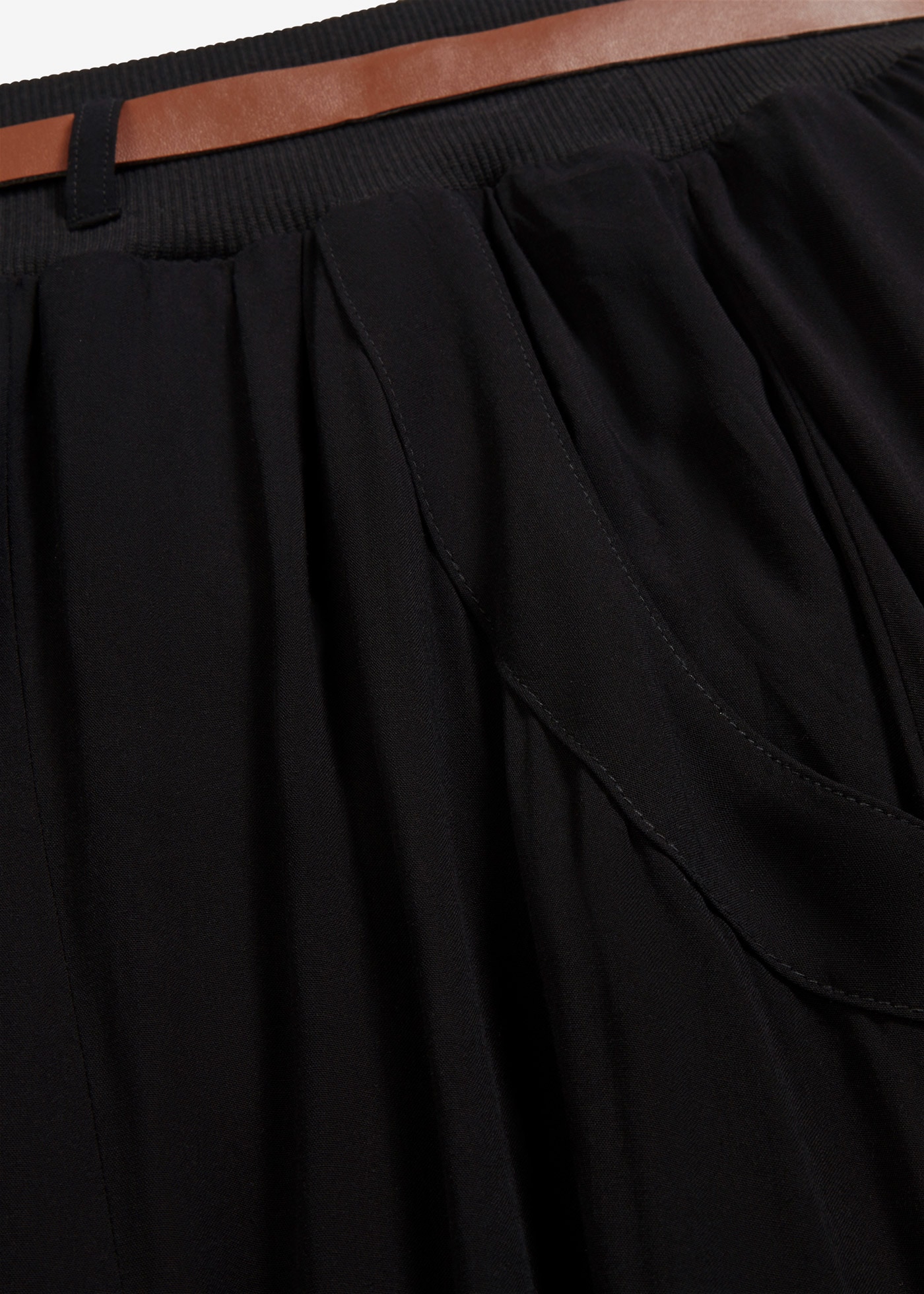 bonprix Maxirock »Maxirock mit Gürtel (2-tlg.Set)« Set, 2 Stk. mit Gürtel, Maxilänge, ausgestellte Passform, mit Eingrifftaschen