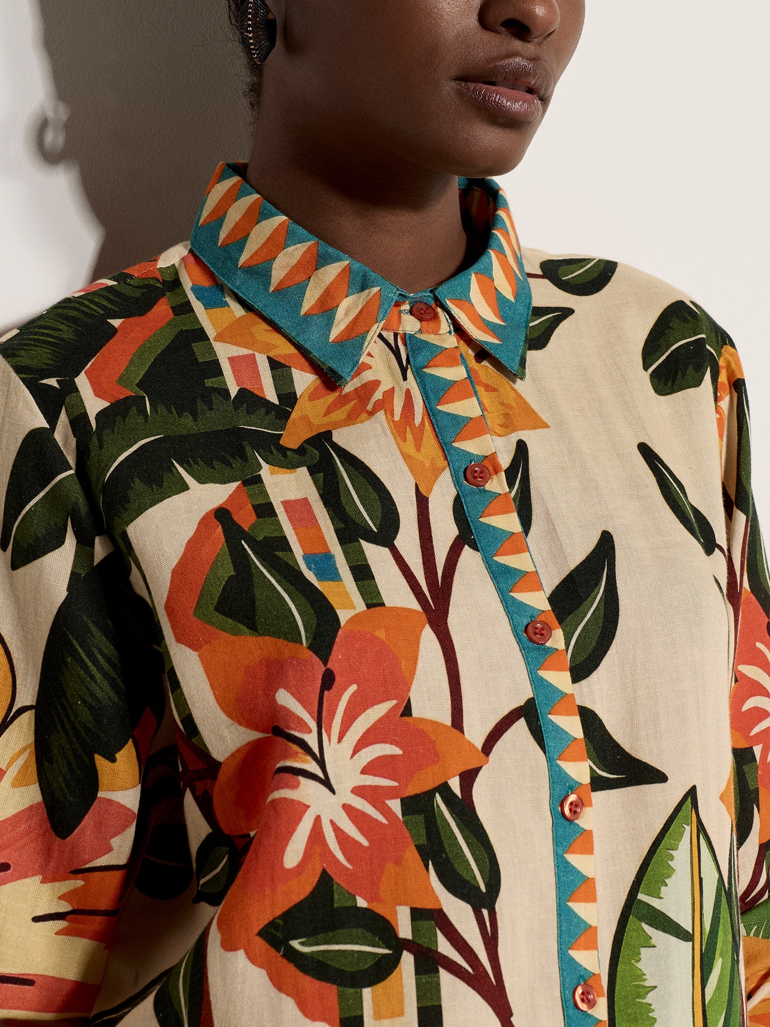 Apricot Klassische Bluse »Hemd mit tropischem Blumenmuster« mit Knopfleiste