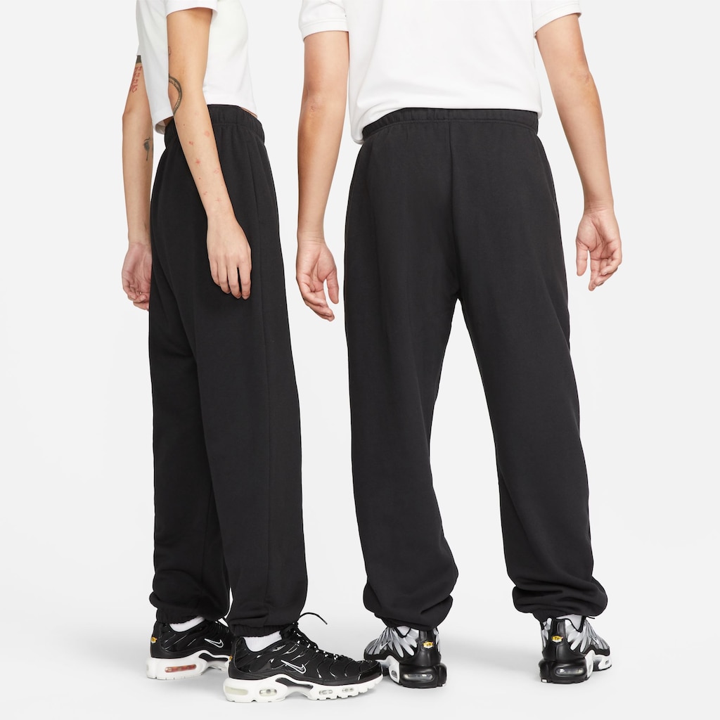 Nike Sportswear Jogginghose »Club Fleece Women's Mid-Rise Pants«