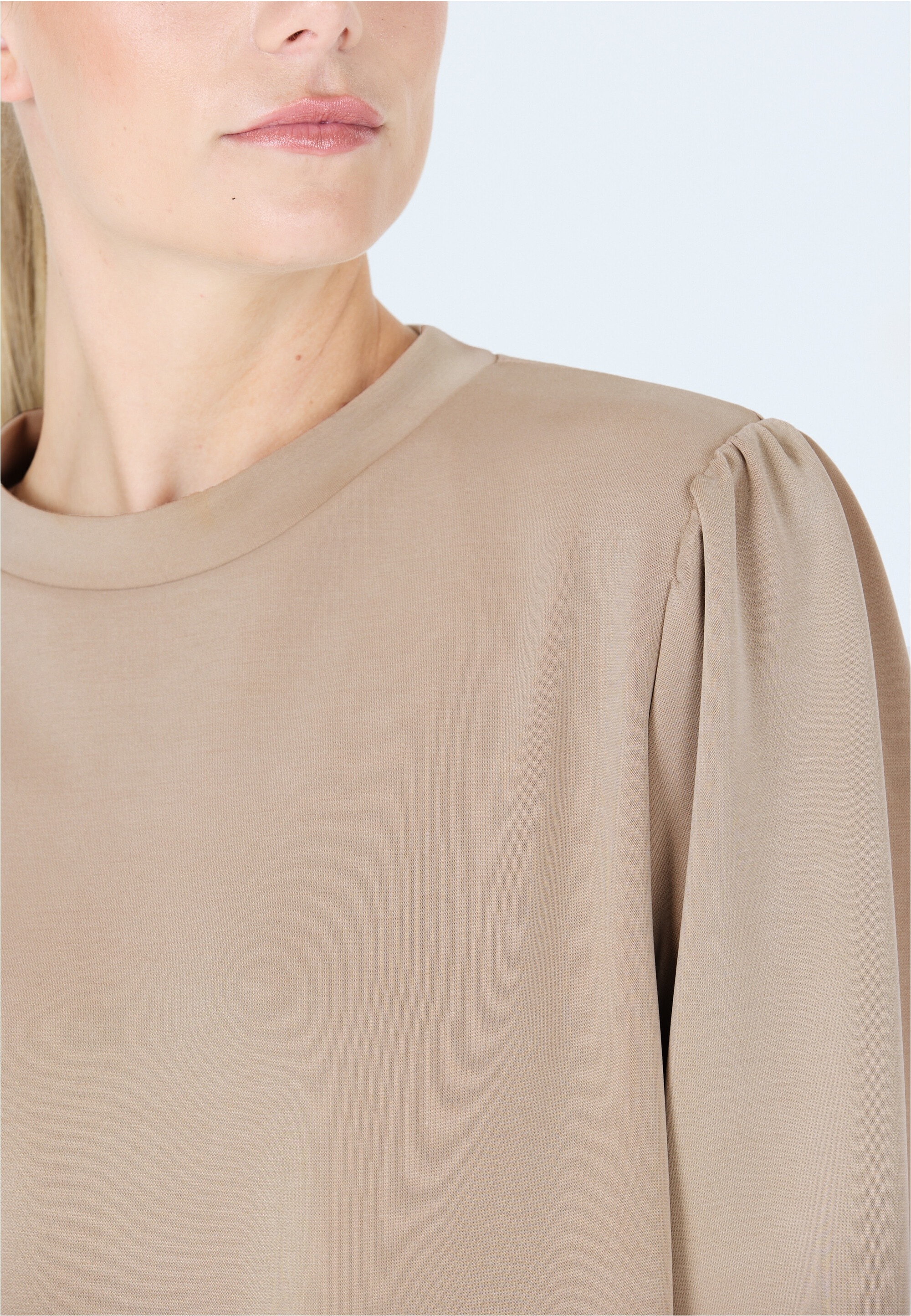 ATHLECIA Sweatshirt »Jillnana«, aus weichem Stoff mit entspannter Passform
