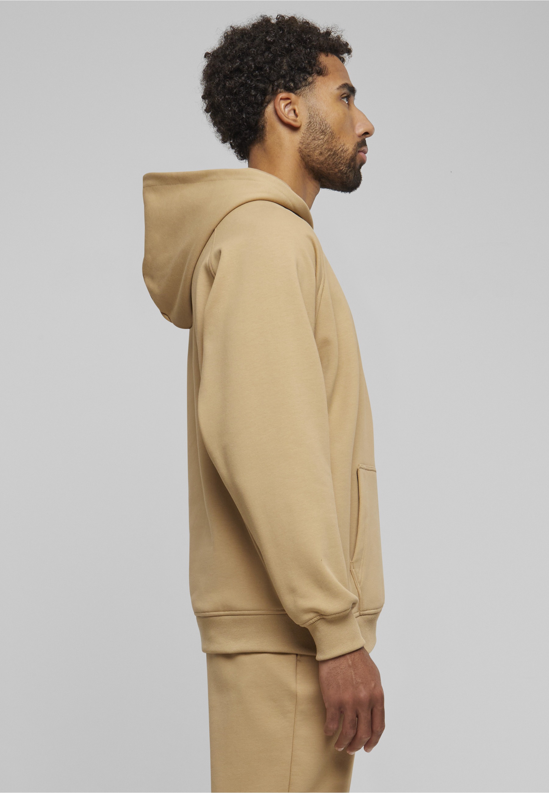URBAN CLASSICS Kapuzensweatshirt »Urban Classics Herren Cosy Raglan Hoody«, 1 Stk.
