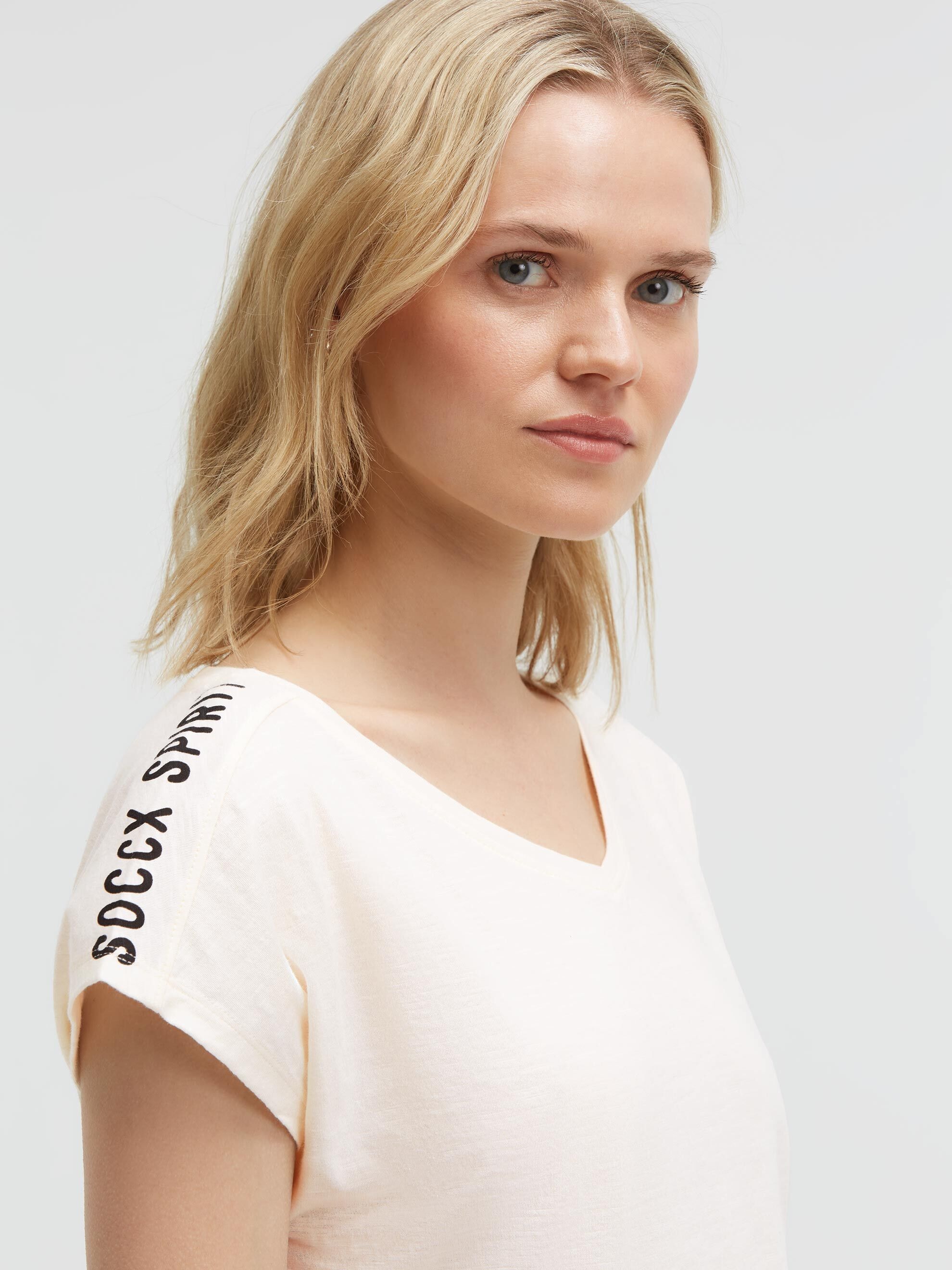 SOCCX V-Shirt mit überschnittener Schulter