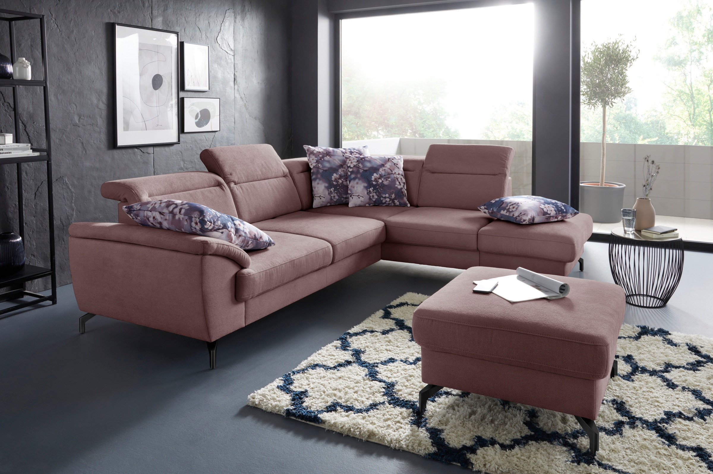 sit&more Ecksofa »Percy L-Form«, 12 cm Fußhöhe, Sitztiefenverstellung, wahlweise in 2 Fußfarben