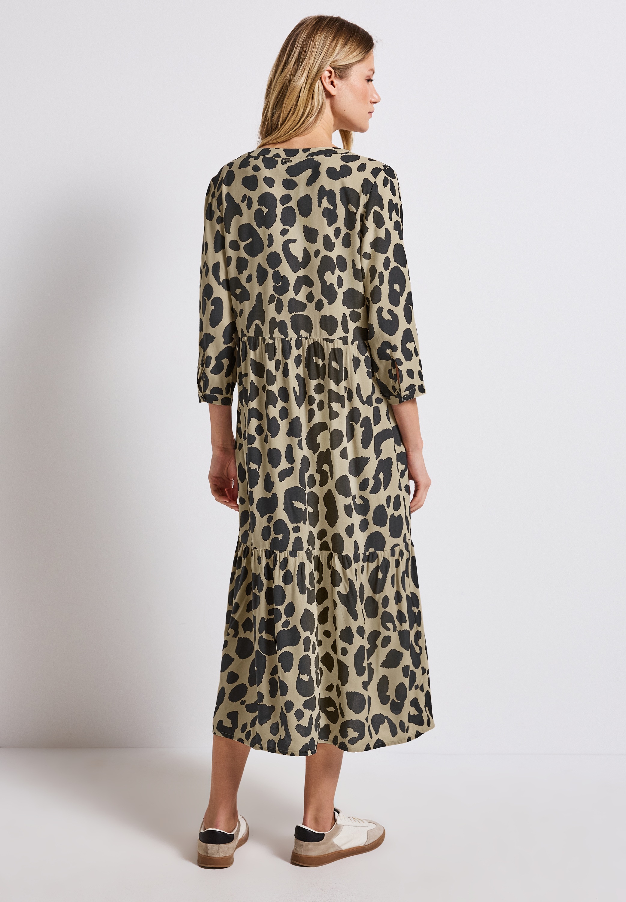 STREET ONE Volantkleid, 3/4-Arm und mit Animal-Print günstig online kaufen