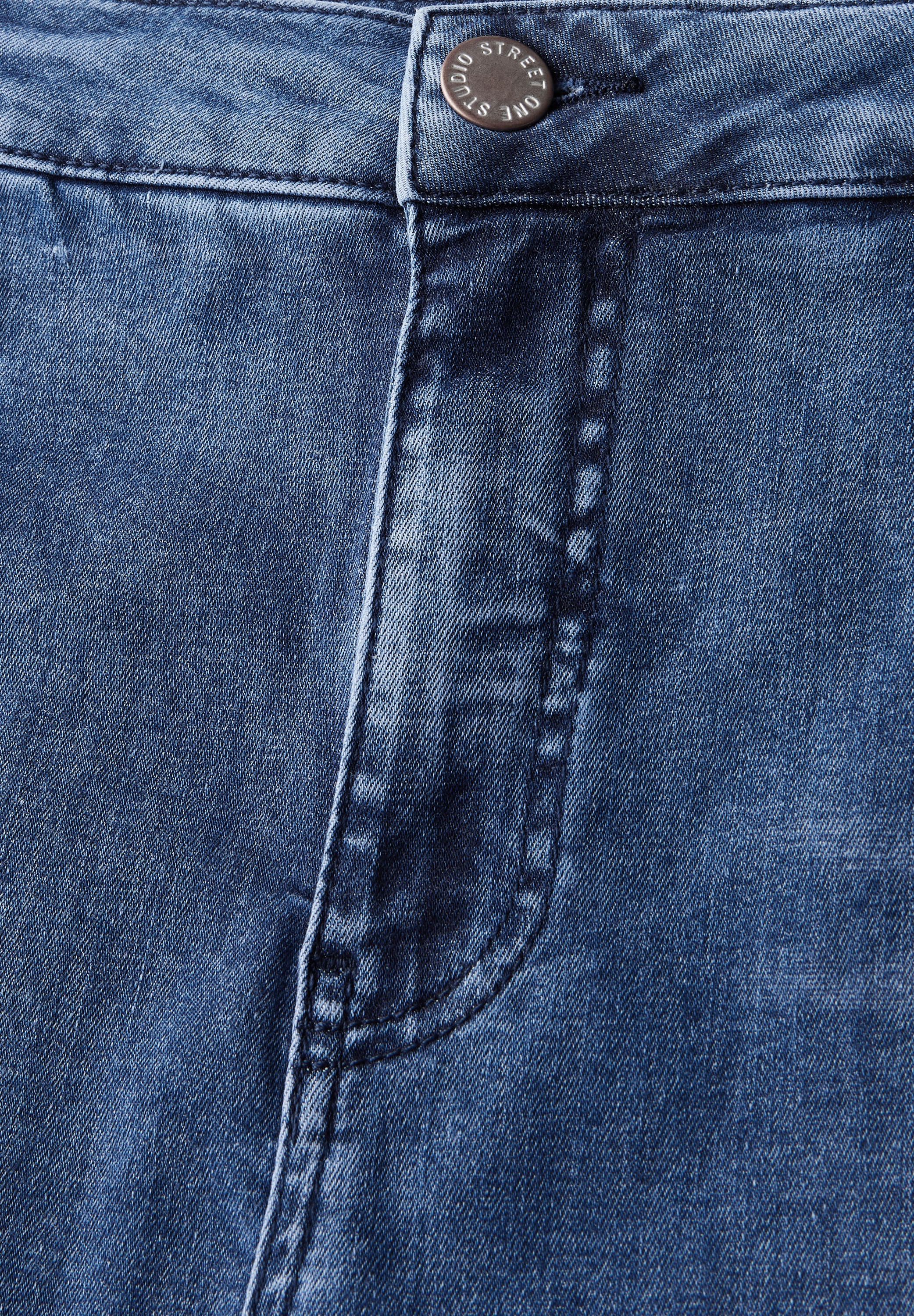 STREET ONE Loose-fit-Jeans, im Loose Fit