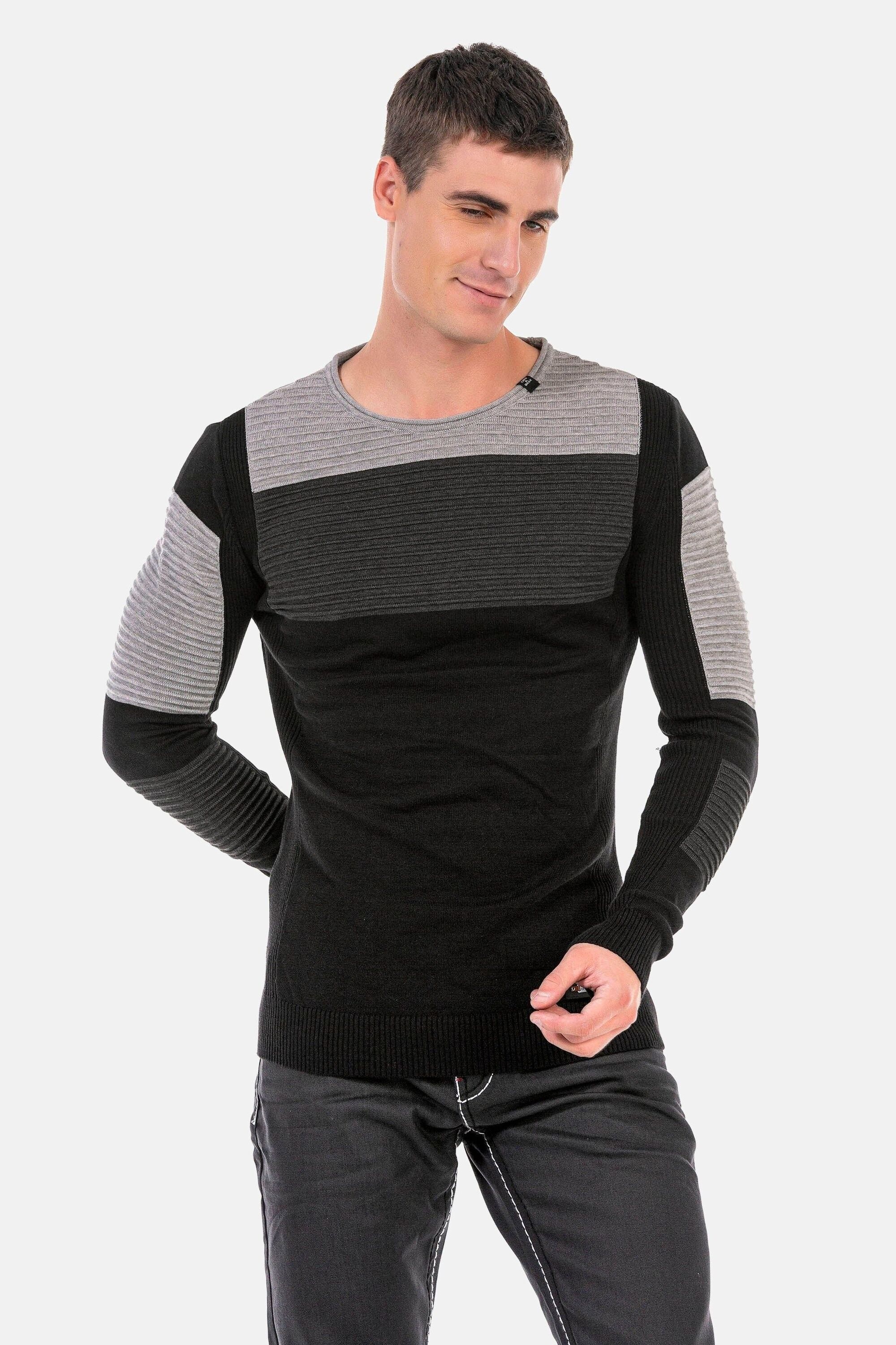 Cipo & Baxx Rundhalspullover »Pullover«, in extravagantem Strickdesign, CP247
