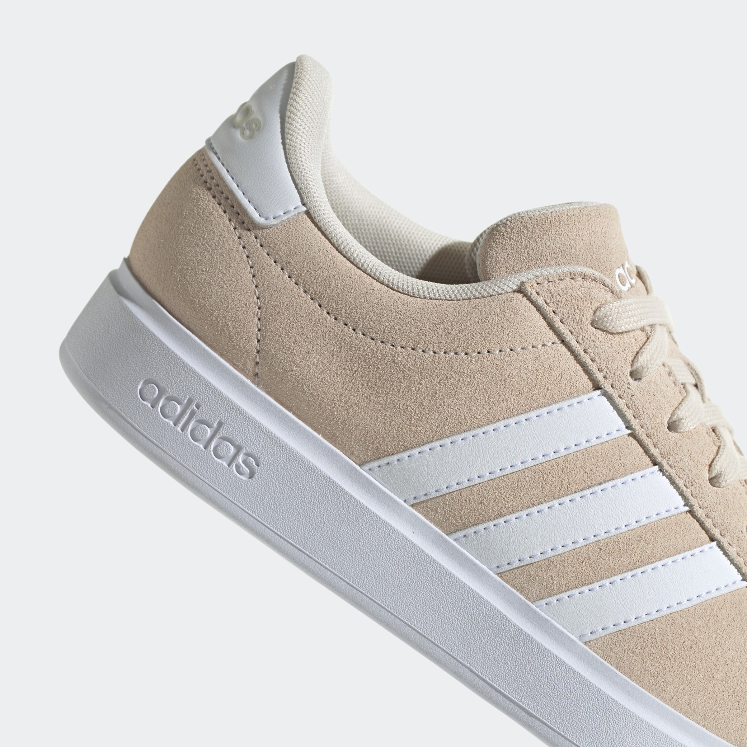 adidas Sportswear Sneaker »GRAND COURT 2.0«, Design auf den Spuren des adidas Superstar