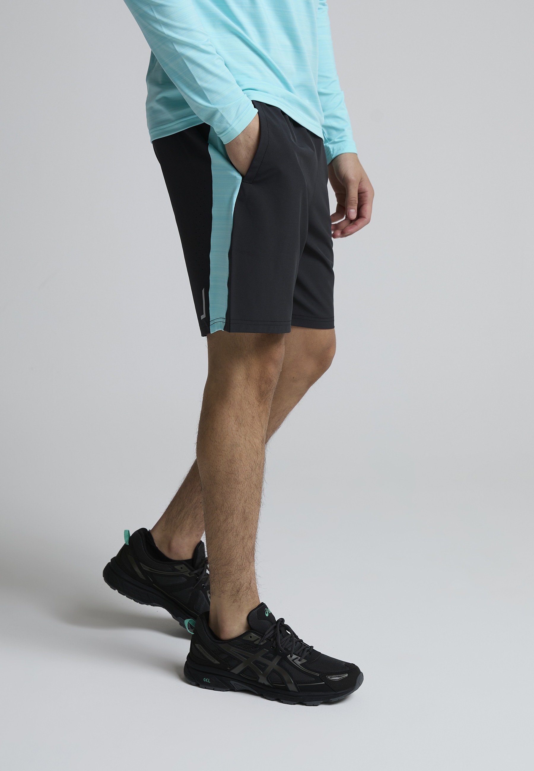 Monterrain Trainingsshorts »Monterrain LYDER 3.0 WOVEN RUNNING SHORT«