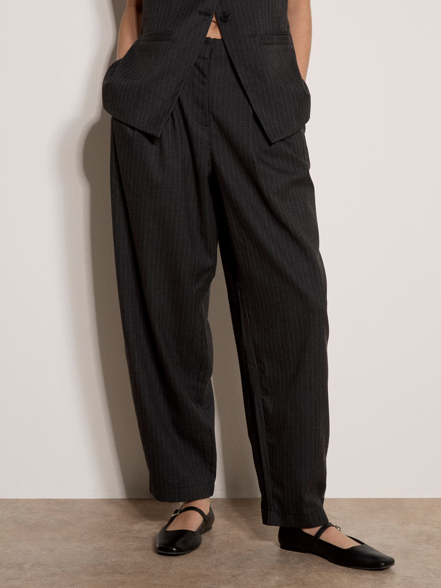 Apricot Stoffhose "Ballonhose mit weitem Bein" mit Nadelstreifen