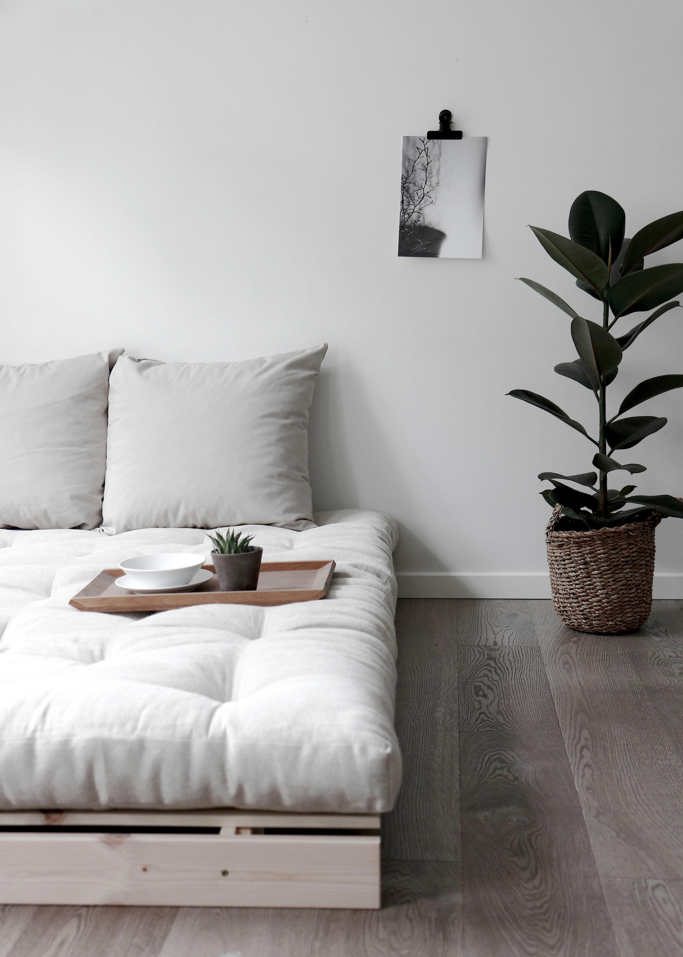Karup Design Daybett »Daybett Roots Schlafsofa – Gästebett & Sofa aus FSC®-Kiefer«, Inkl. Futonmatratze, in mehreren Größen & Farben erhältlich