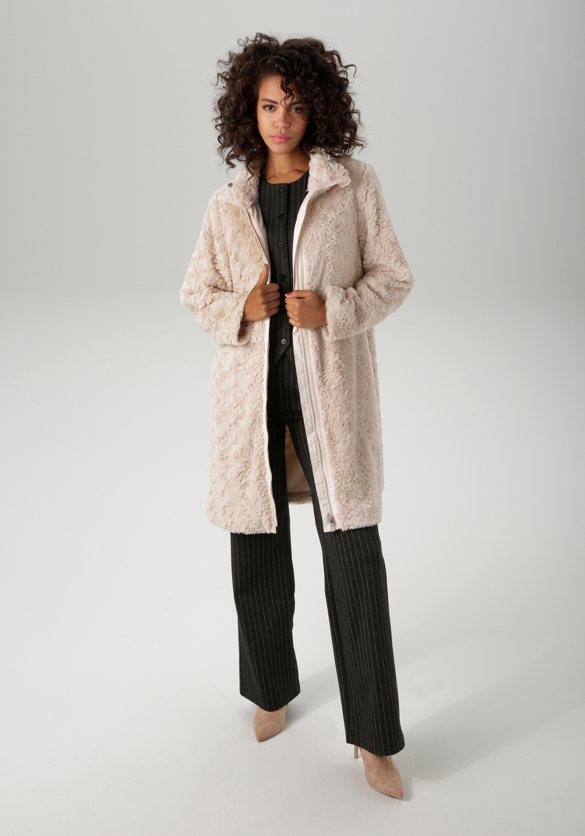 Aniston CASUAL Kurzmantel, aus superweichem, flauschigen Fellimitat - NEUE KOLLEKTION