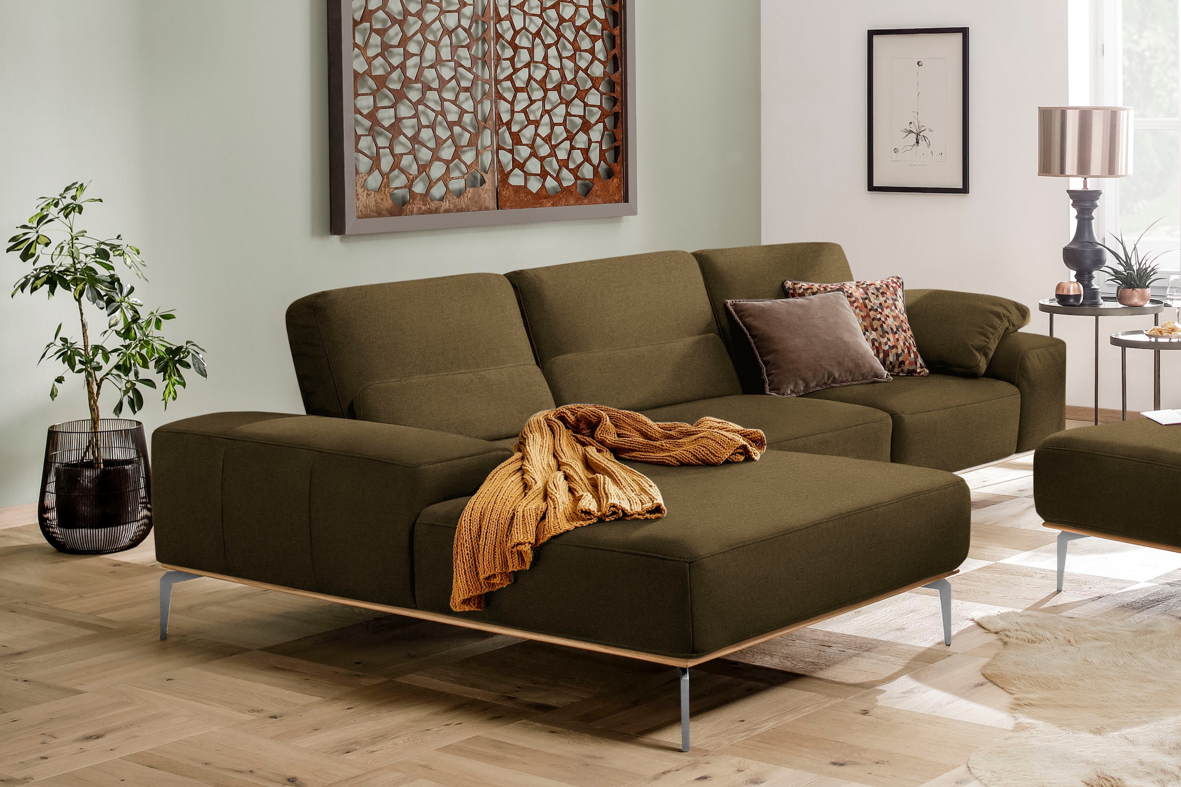 W.SCHILLIG Ecksofa "run, Designsofa mit tollem Sitzkomfort, bequem, L-Form" mit elegantem Holzsockel, Füße in Chrom glänzend, Breite 319 cm