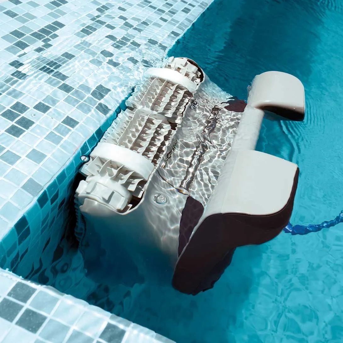 maytronics Poolroboter »Dolphin Deluxe Active« Professionelle Poolreinigung für Pools bis zu 15 Meter