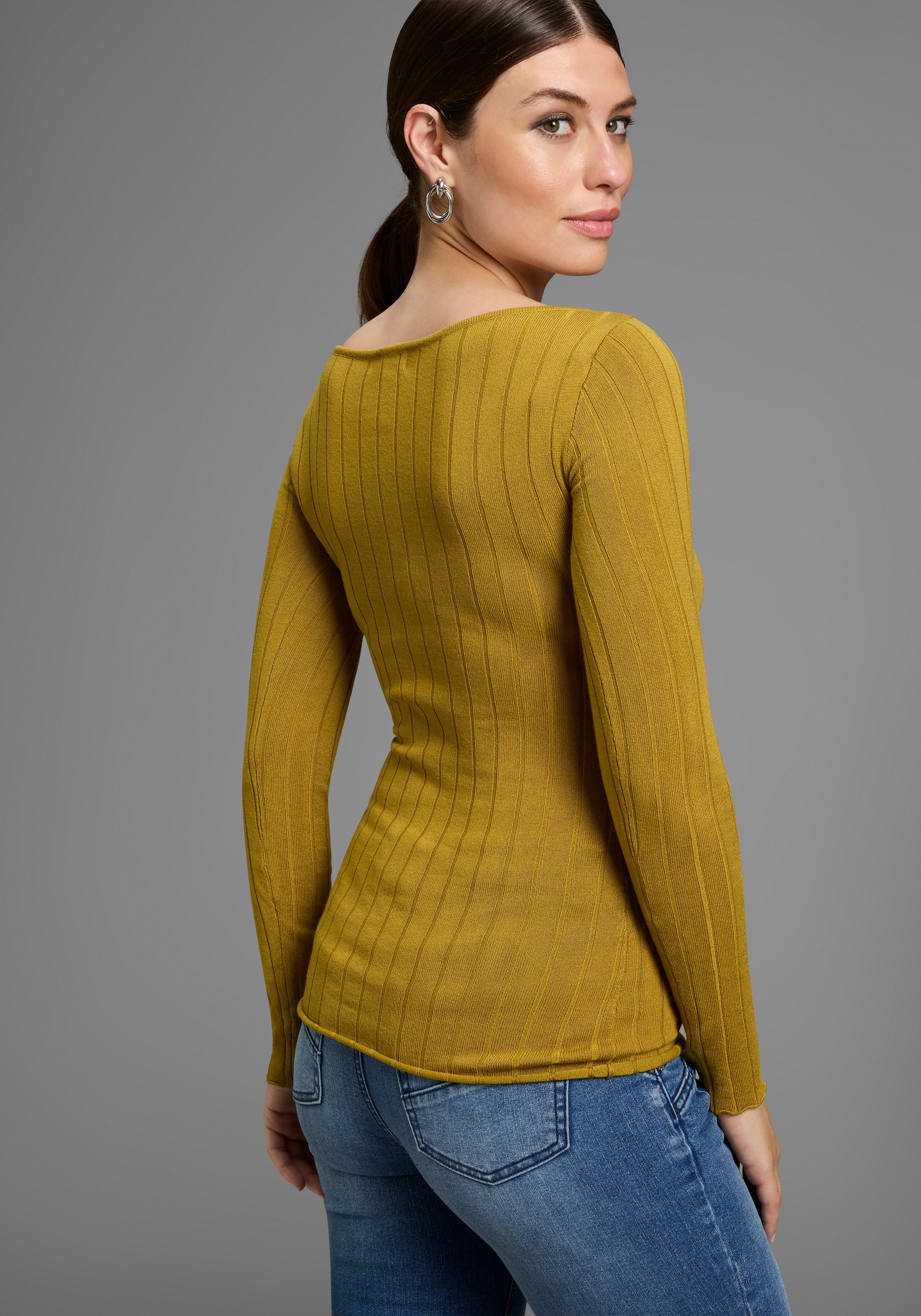 Bruno Banani Strickpullover mit tollem, geflochtenem Detail günstig online kaufen