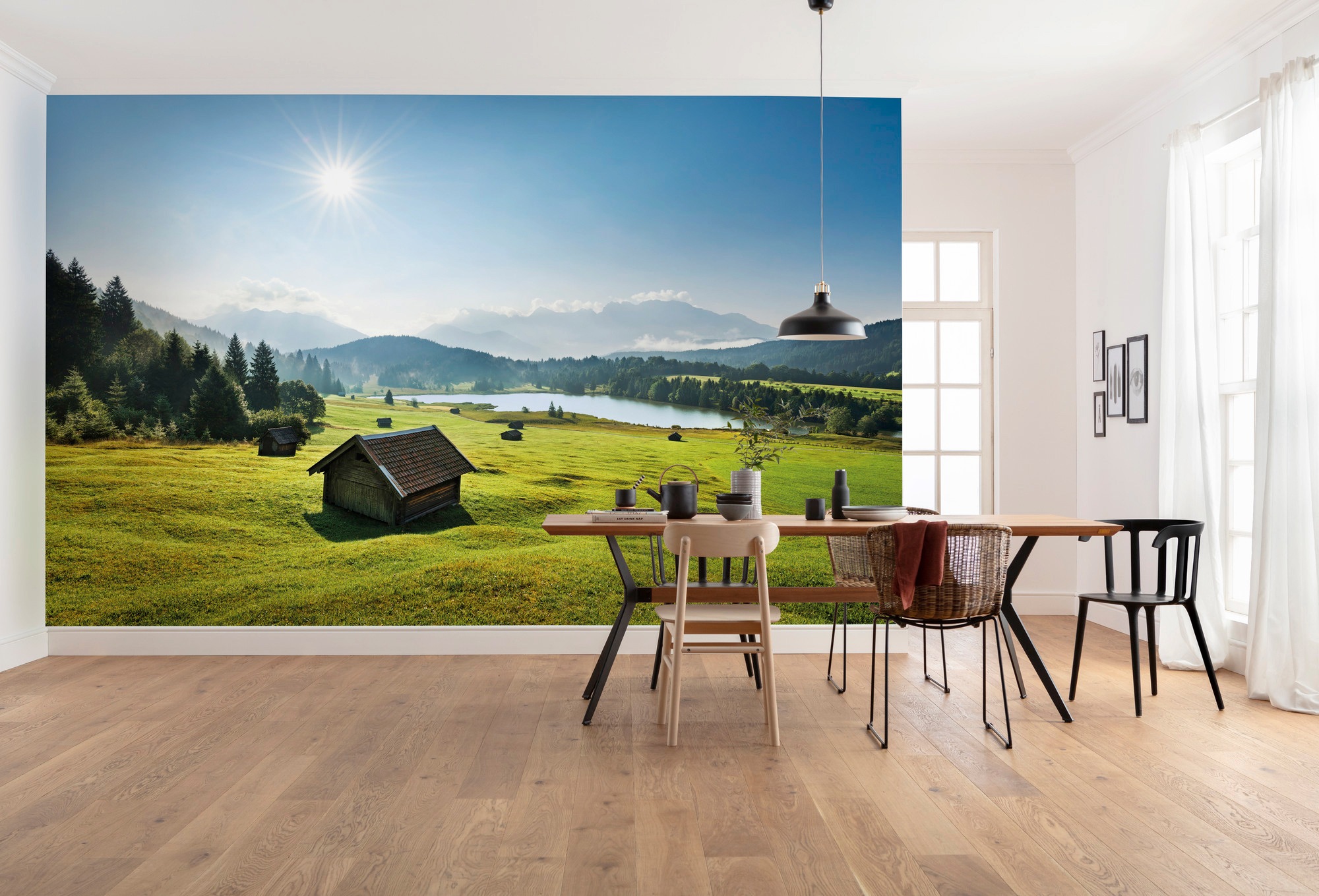 Komar Vliestapete »Digitaldruck Vlies -  Bergwiese vor Karwendel - Größe 450 x 280 cm« bedruckt glatt Wohnzimmer, Schlafzimmer