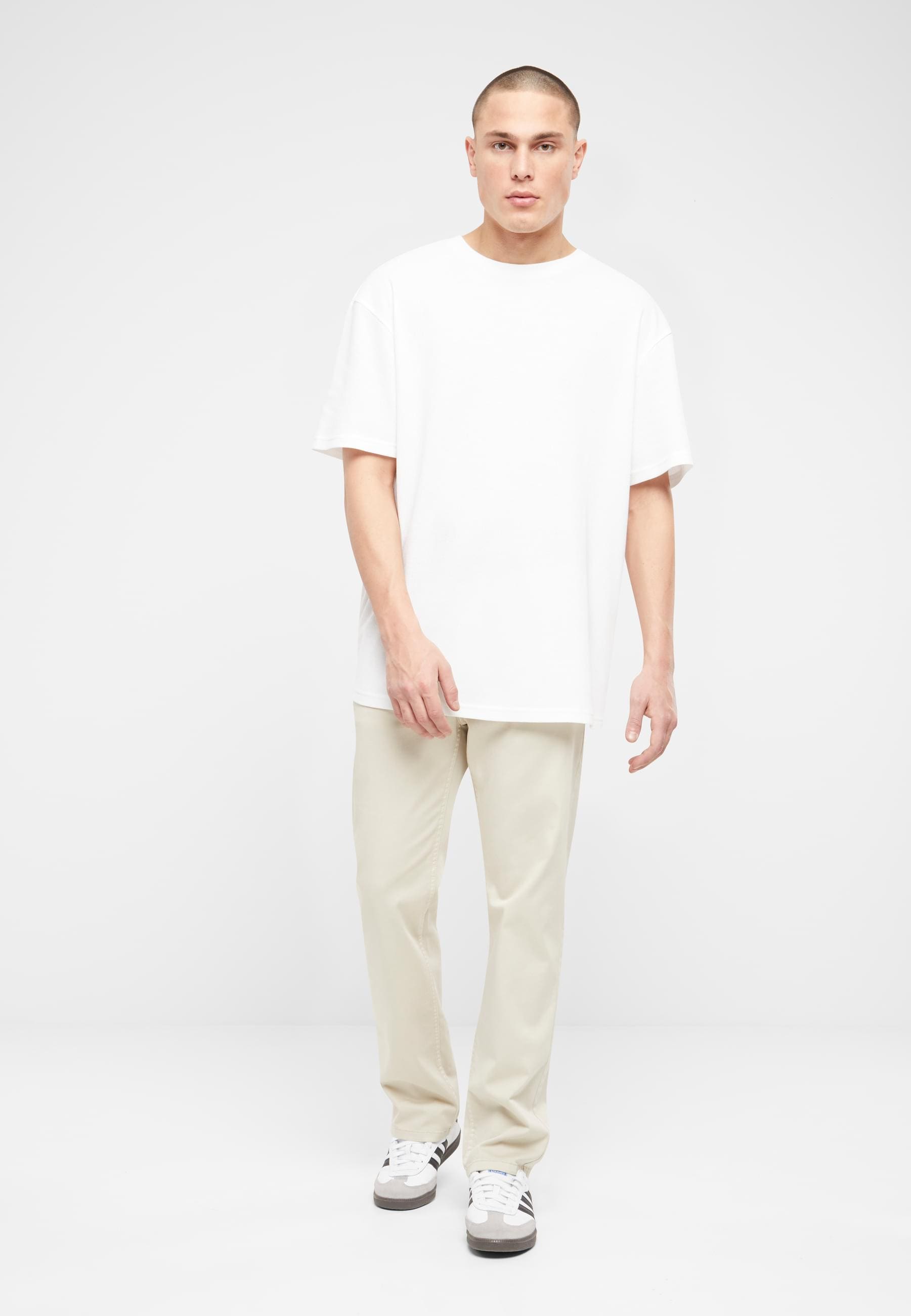 URBAN CLASSICS Stoffhose »Urban Classics Herren Stretch Twill 5 Pocket Pants«, (1 tlg.)