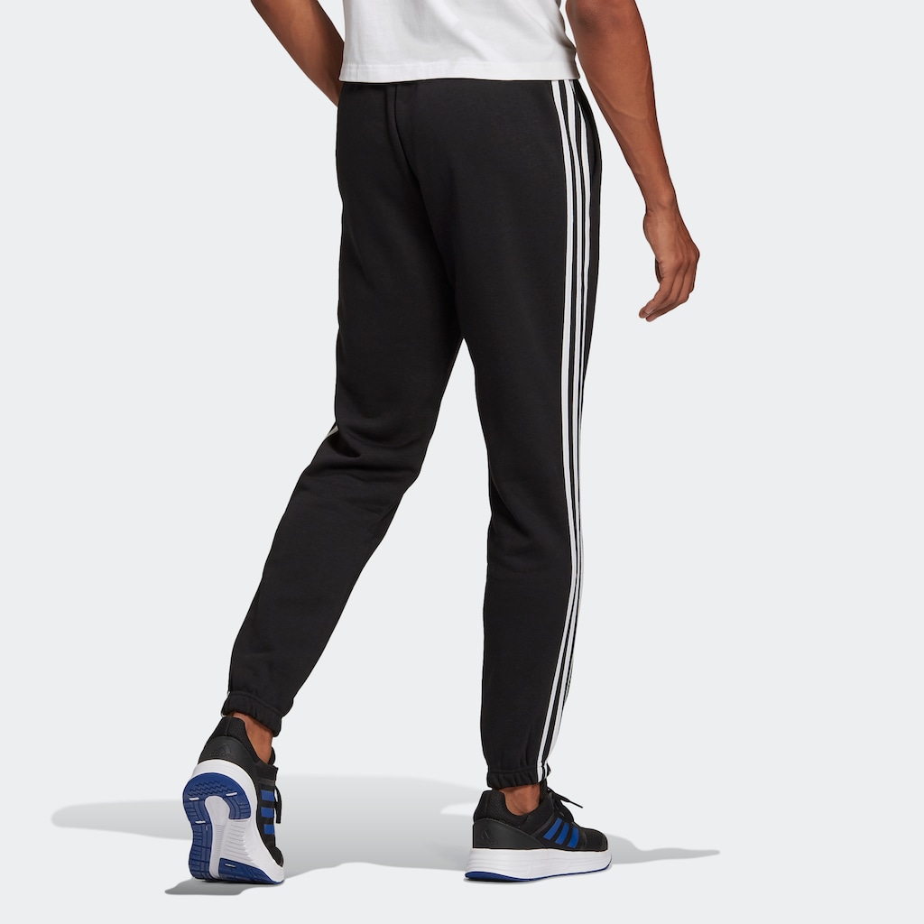 adidas Sportswear Sporthose »ESSENTIALS FLEECE TAPERED ELASTIC CUFF 3STREIFEN HOSE«, (1 tlg.)