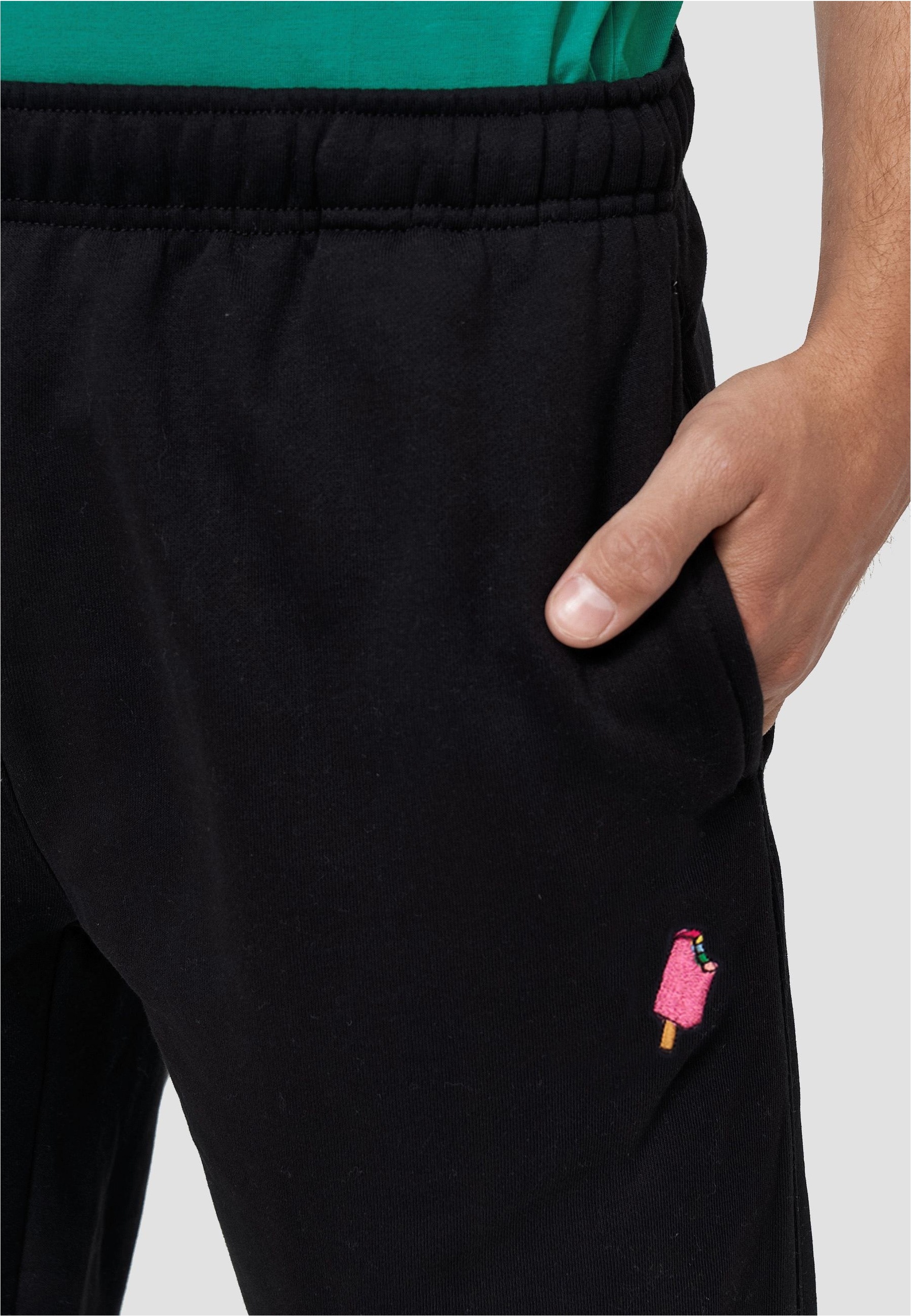 MIKON Sweathose, (1 tlg.), im modischen Design