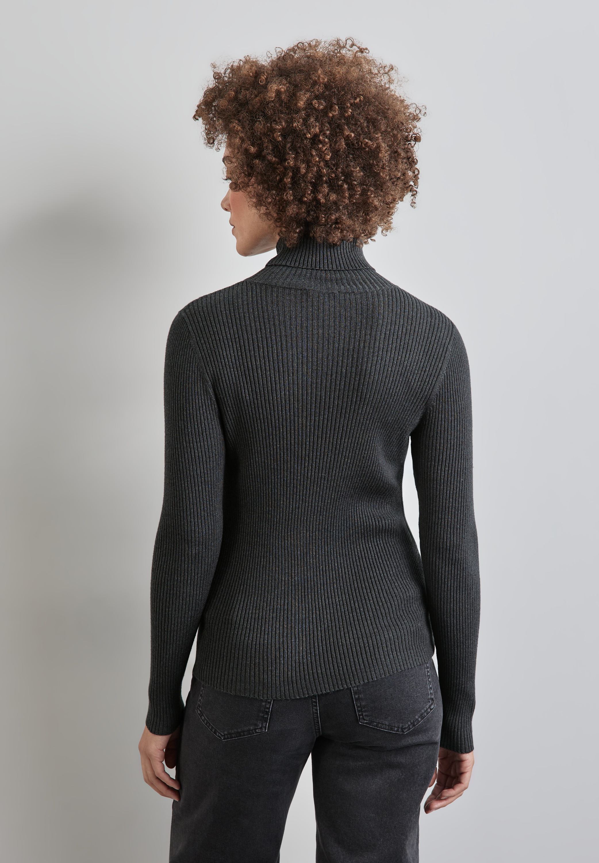 STREET ONE Rollkragenpullover, aus stretchigem Viskosematerial