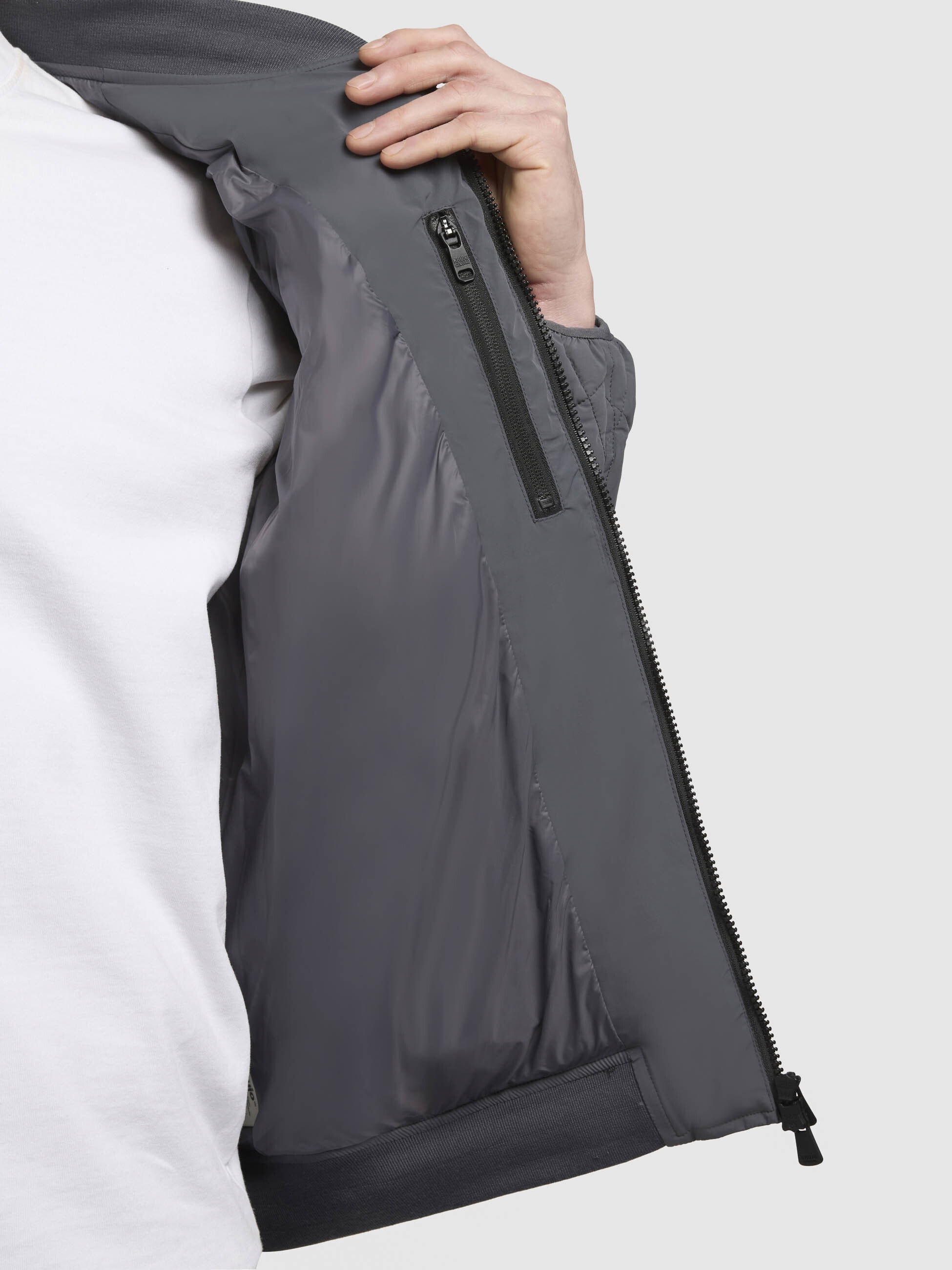khujo Steppjacke »YLVA«