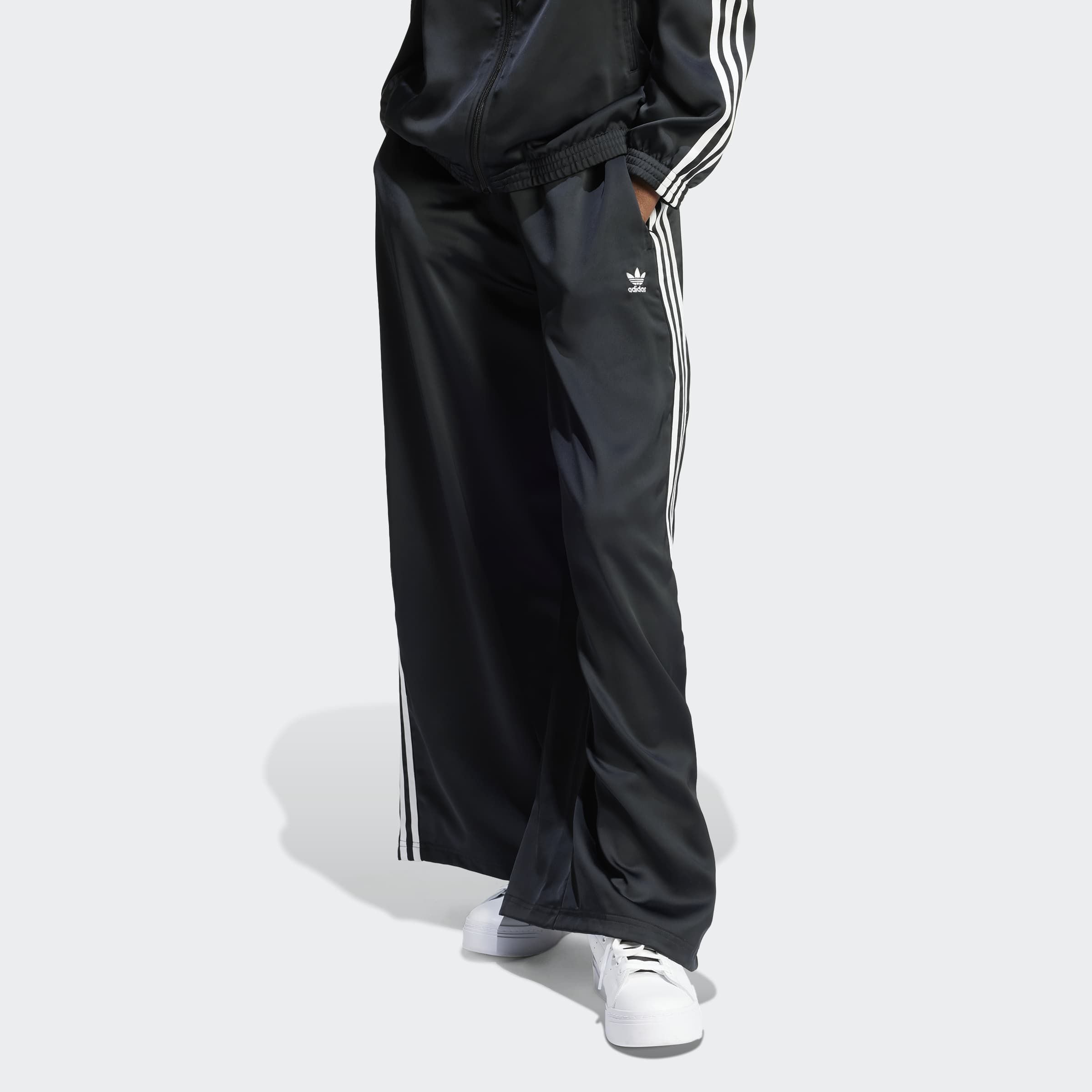 adidas Originals Sporthose "SATIN TP WL" für Erwachsene, mit Gummizug, normal-weite Passform