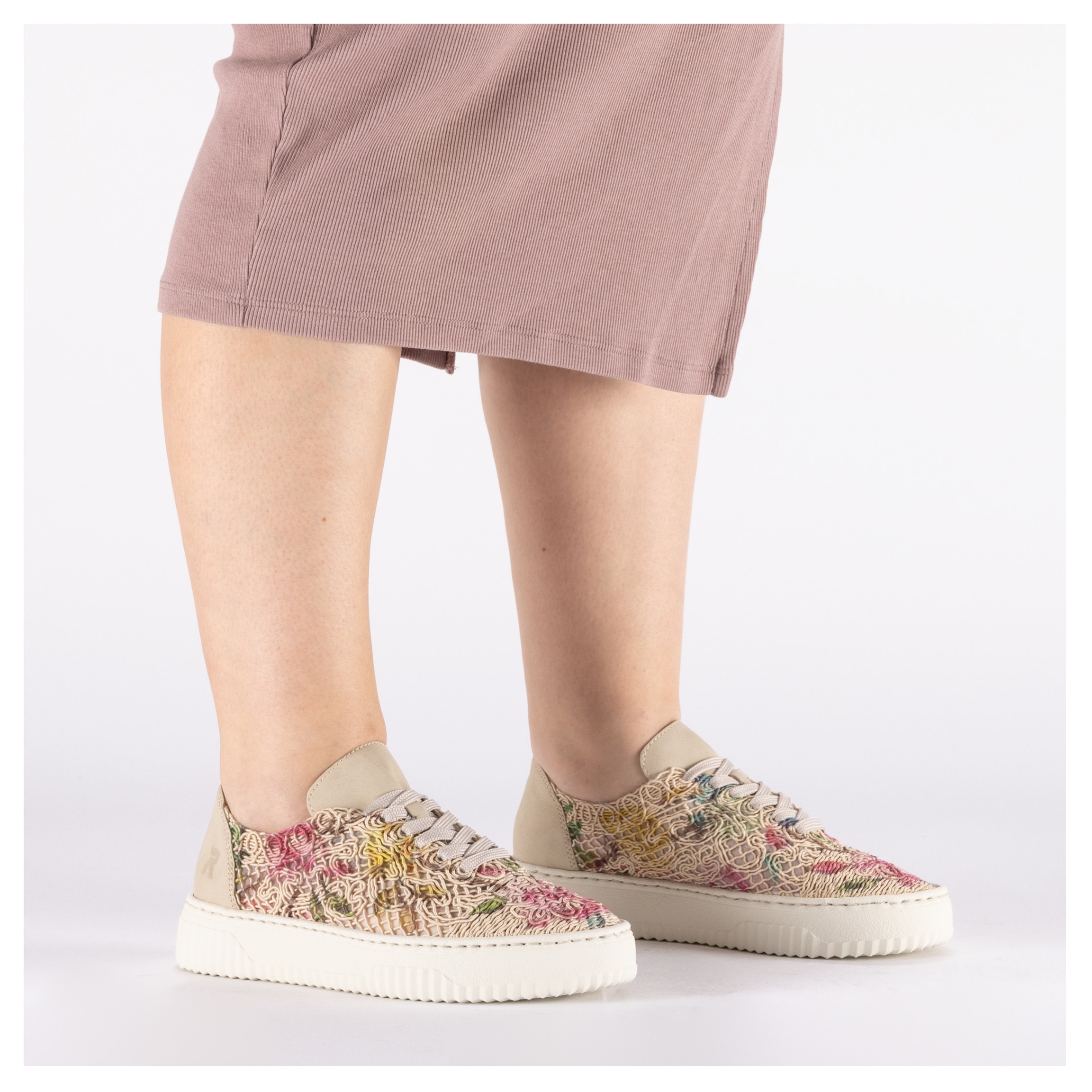 Rieker Plateausneaker  Schnürschuh, Halbschuh in veganer Verarbeitung