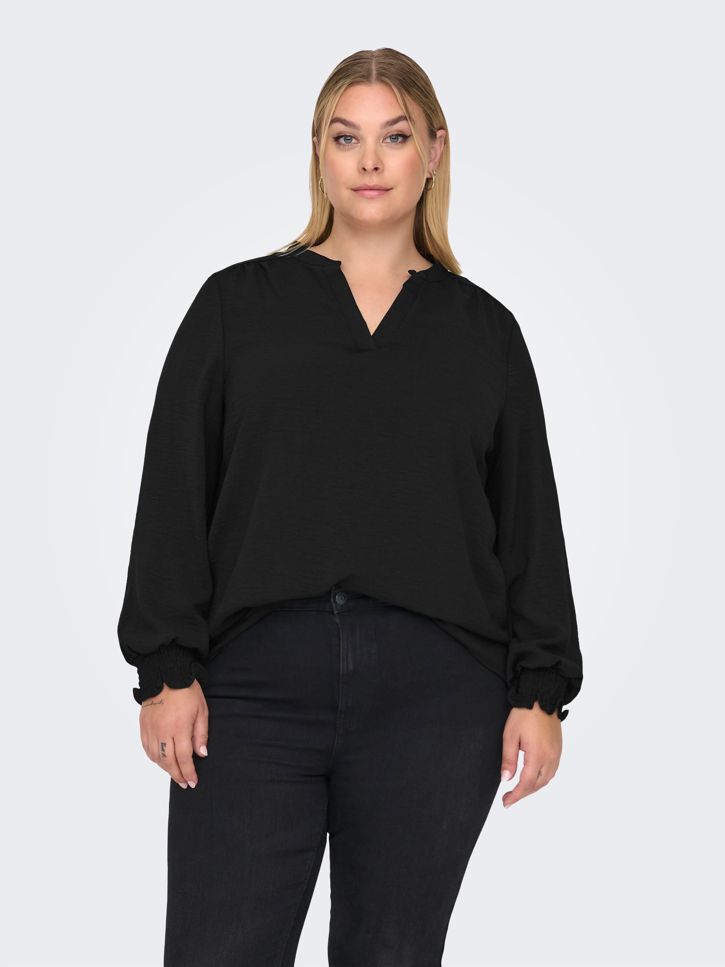 ONLY CARMAKOMA Shirtbluse "CARMETTA LIFE V-NECK TOP WVN NOOS" günstig online kaufen