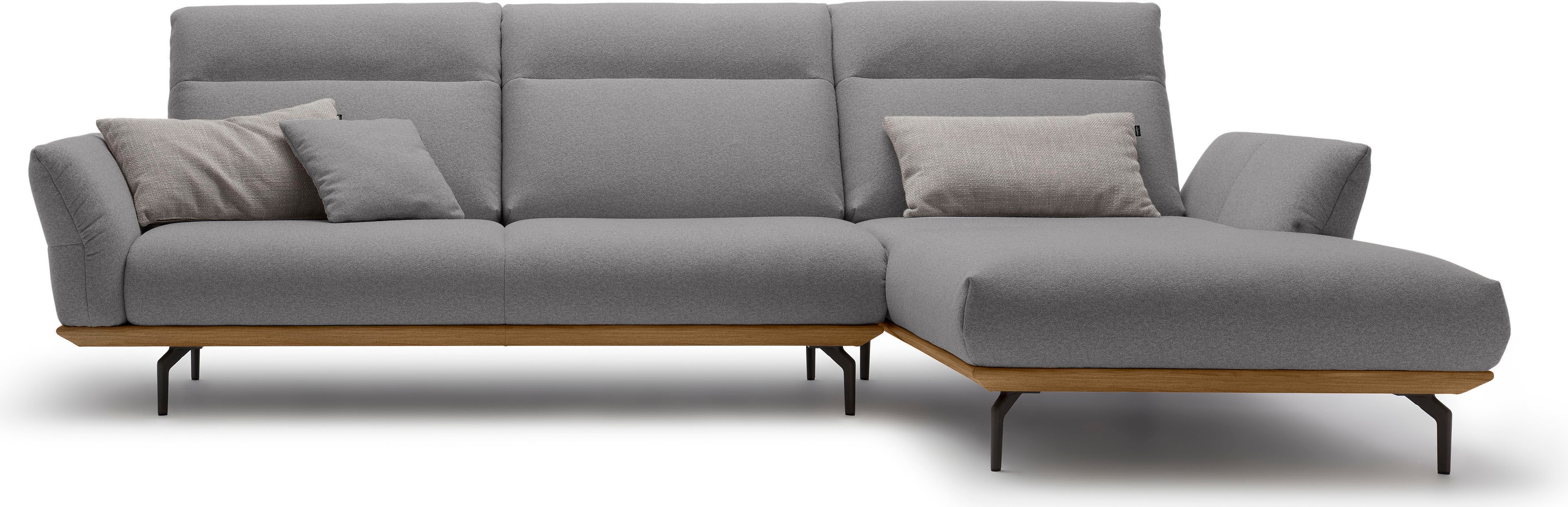 Creation BY ROLF BENZ Ecksofa "CR.460 Design-Sofa der Extraklasse, verstellbare Rückenlehne, L-Form" Sockel in Nussbaum, Winkelfüße in Umbragrau, Breite 318 cm
