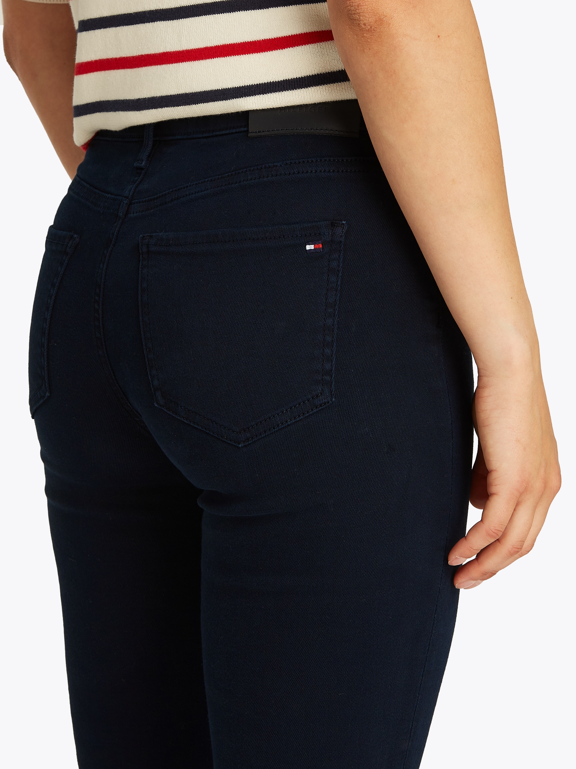 Tommy Hilfiger Skinny-fit-Jeans »COMO Skinny Regular Waist«, mit Logo-Badge, in Knöchellänge